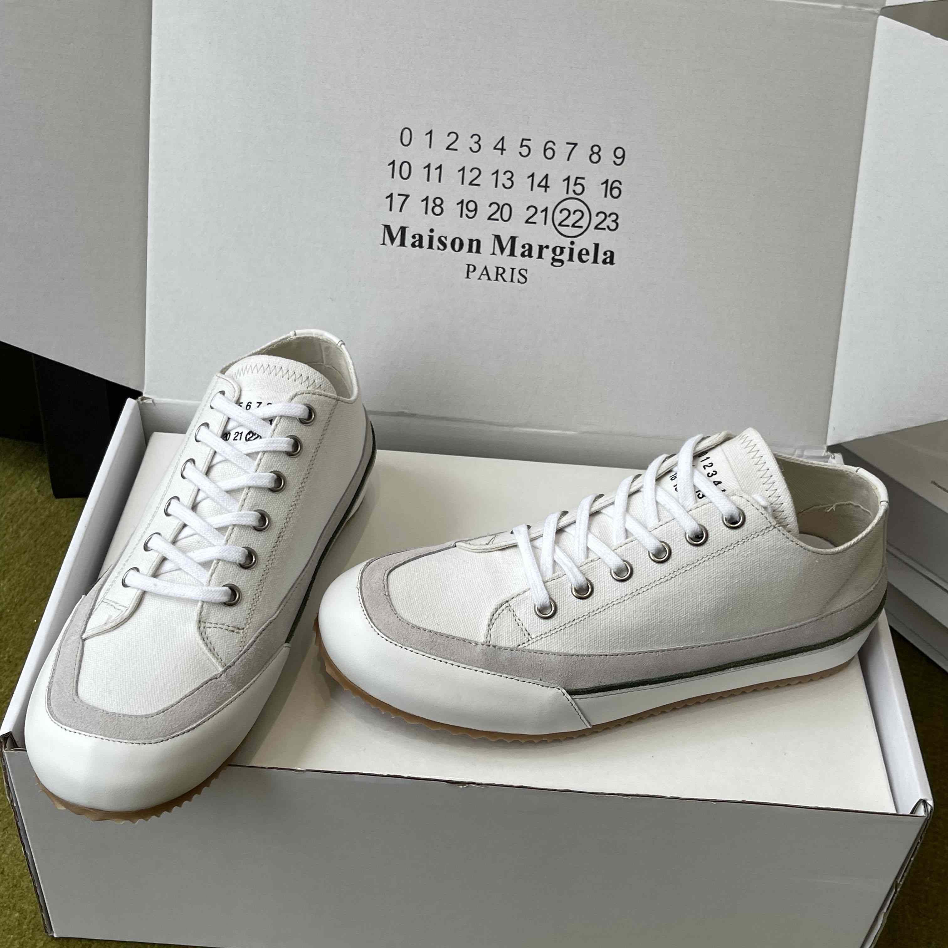 Maison Margiela Traveler Sneaker - DesignerGu