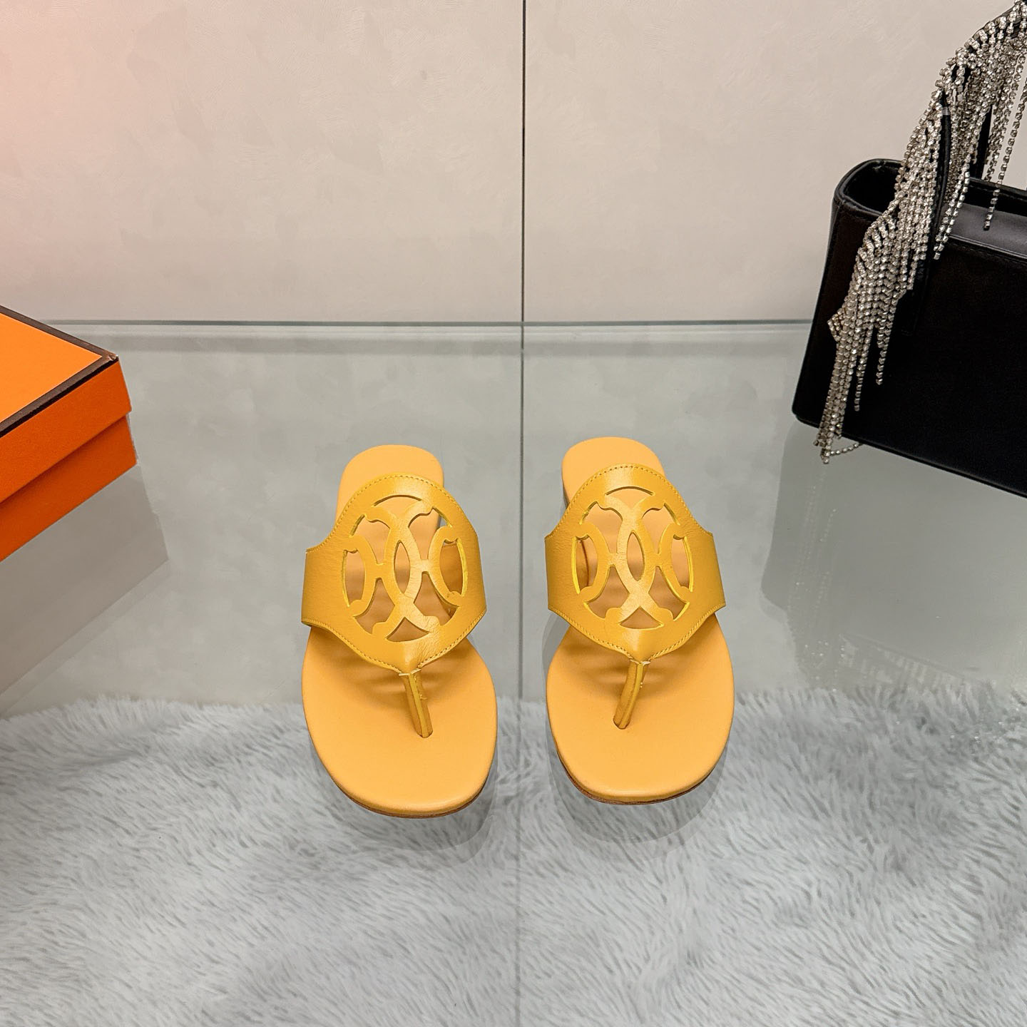 Hermes Mage Sandal - DesignerGu