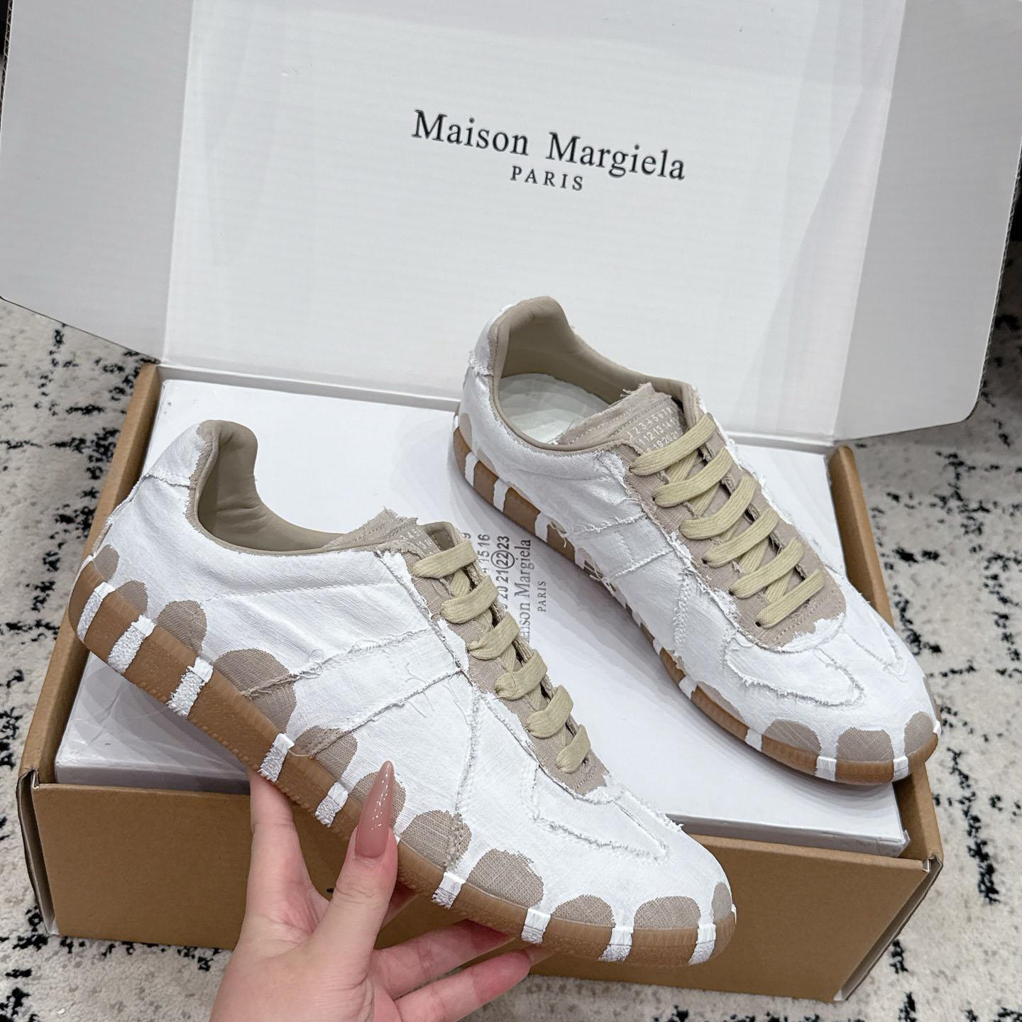 Maison Margiela  Replica Low 'Paint Splatter - White Pink' - DesignerGu