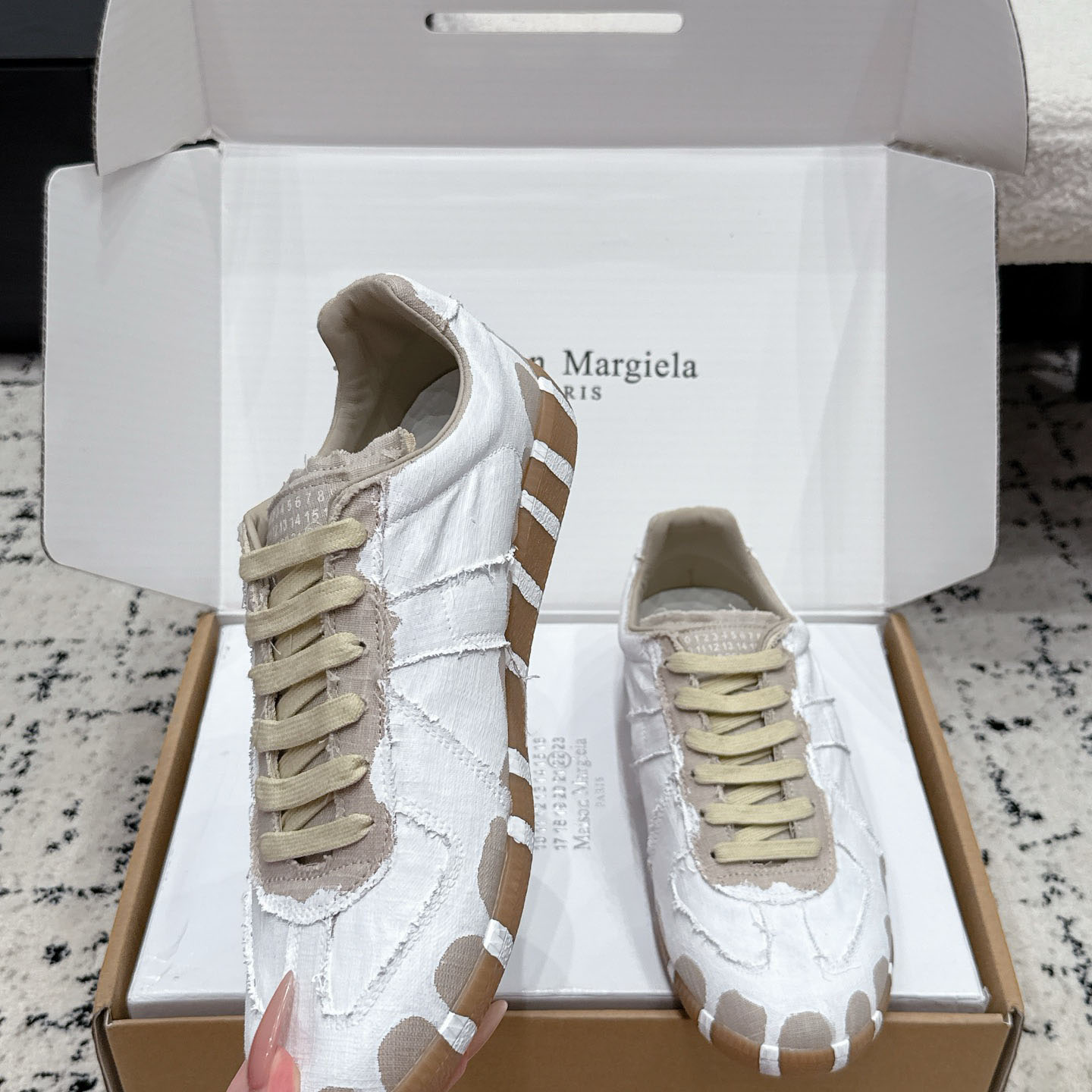 Maison Margiela  Replica Low 'Paint Splatter - White Pink' - DesignerGu