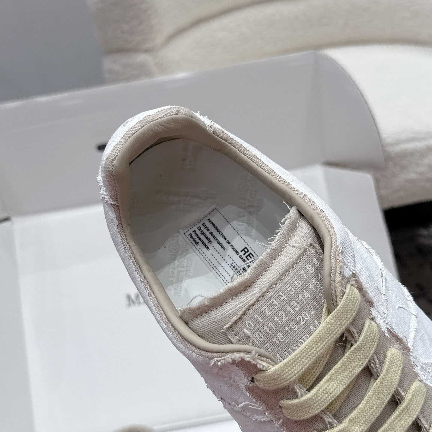 Maison Margiela  Replica Low 'Paint Splatter - White Pink' - DesignerGu