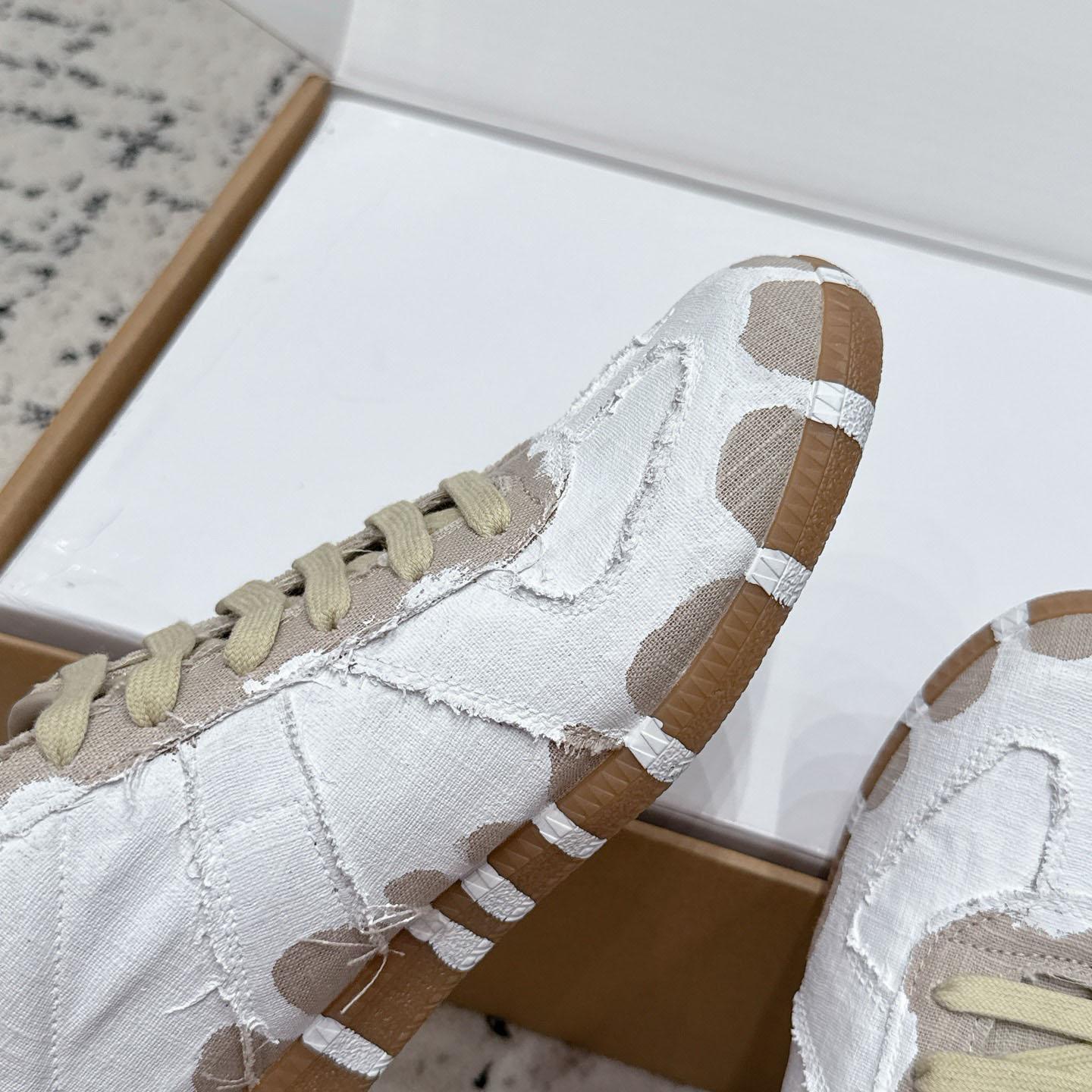 Maison Margiela  Replica Low 'Paint Splatter - White Pink' - DesignerGu