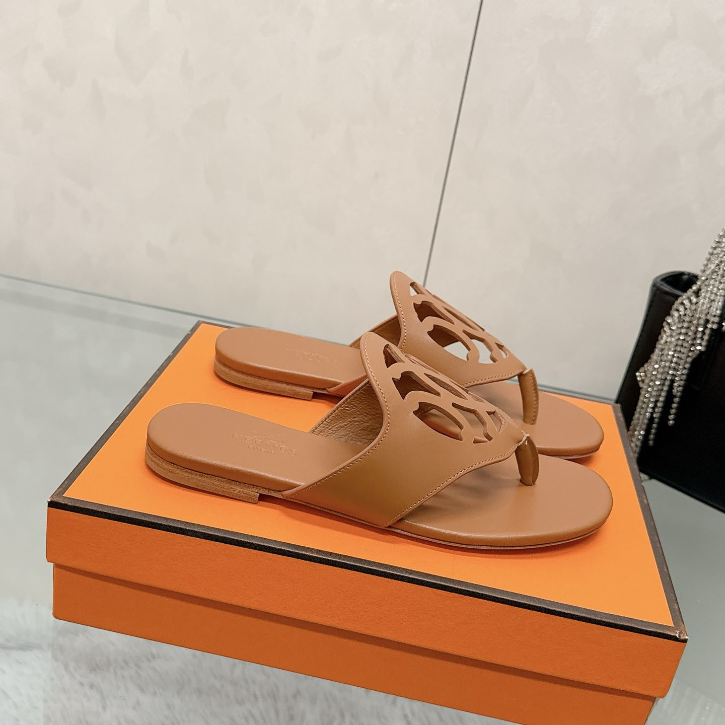 Hermes Mage Sandal - DesignerGu