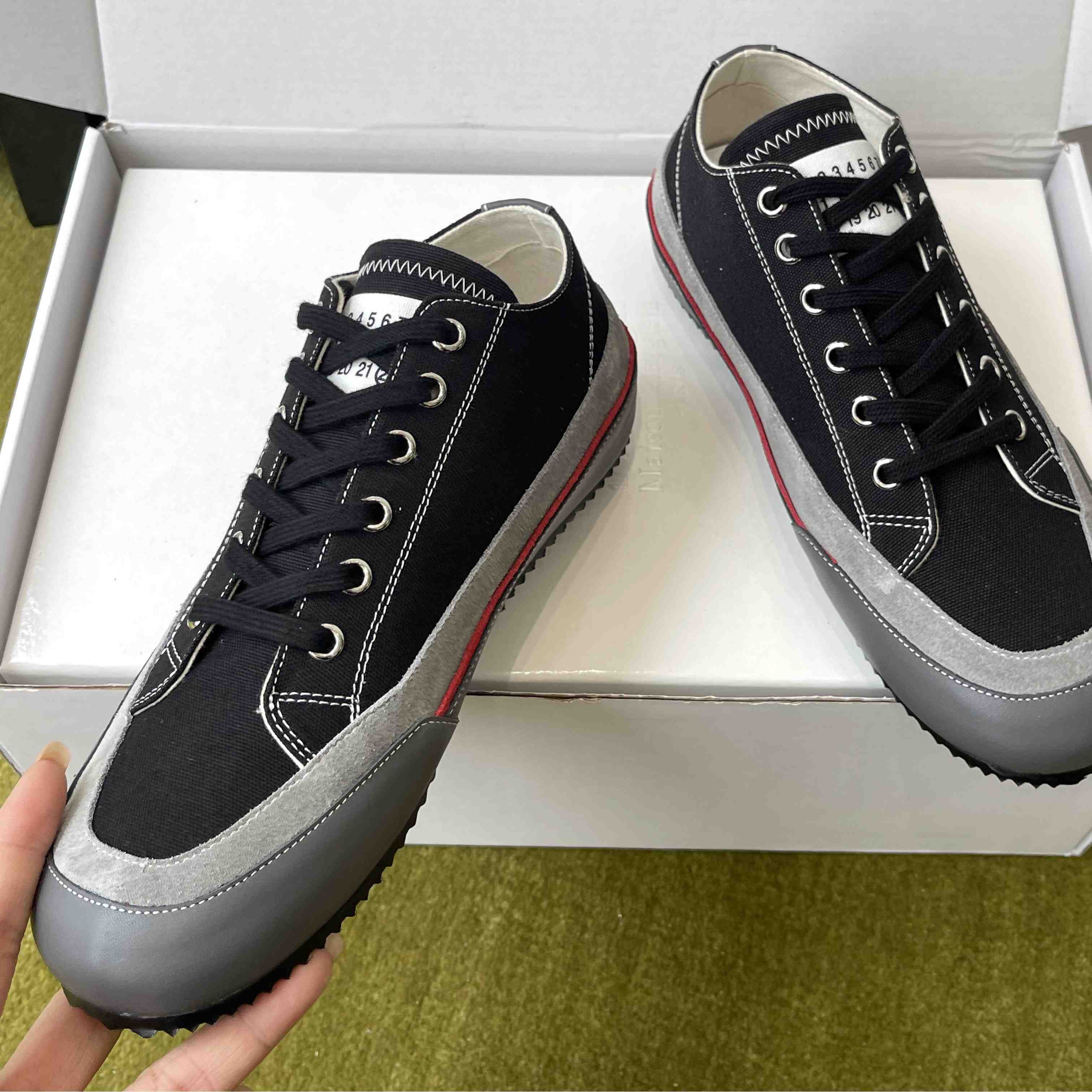 Maison Margiela Traveler Sneaker - DesignerGu