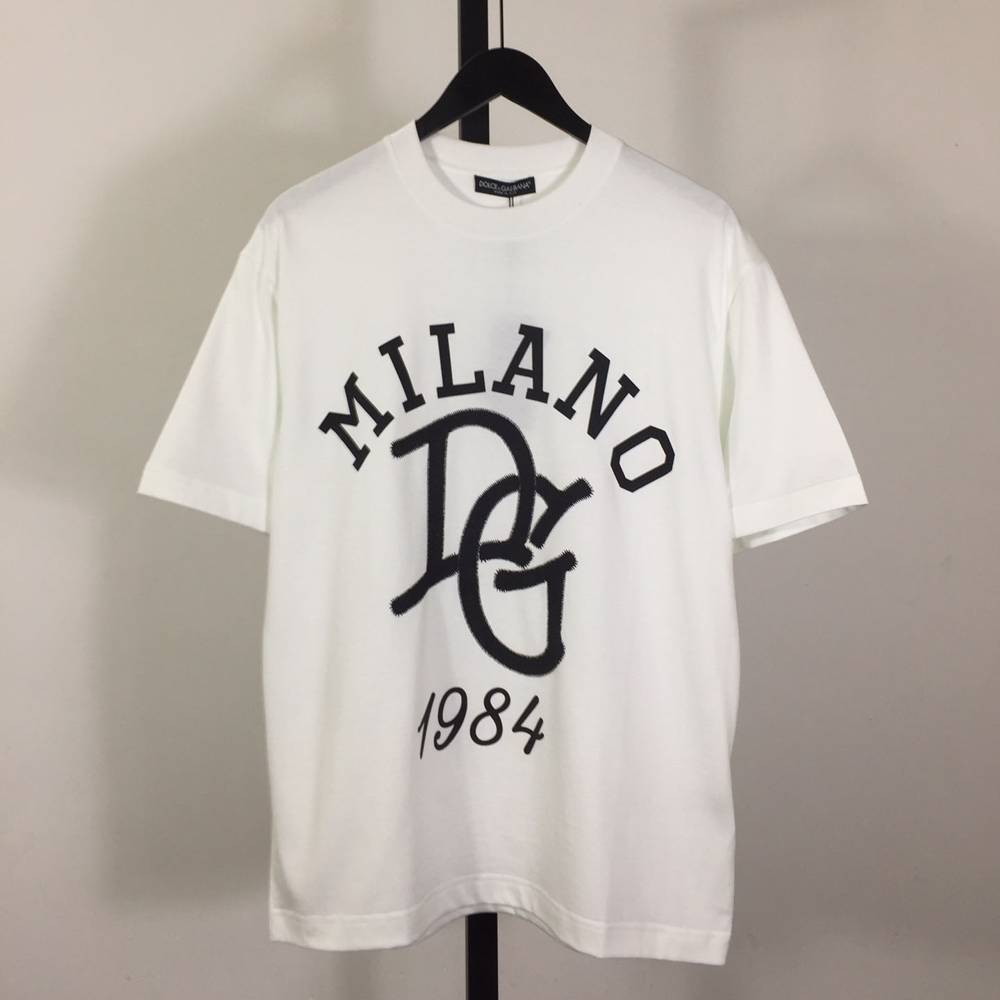 Dolce & Gabbana T-shirt With DG Logo Embroidery - DesignerGu
