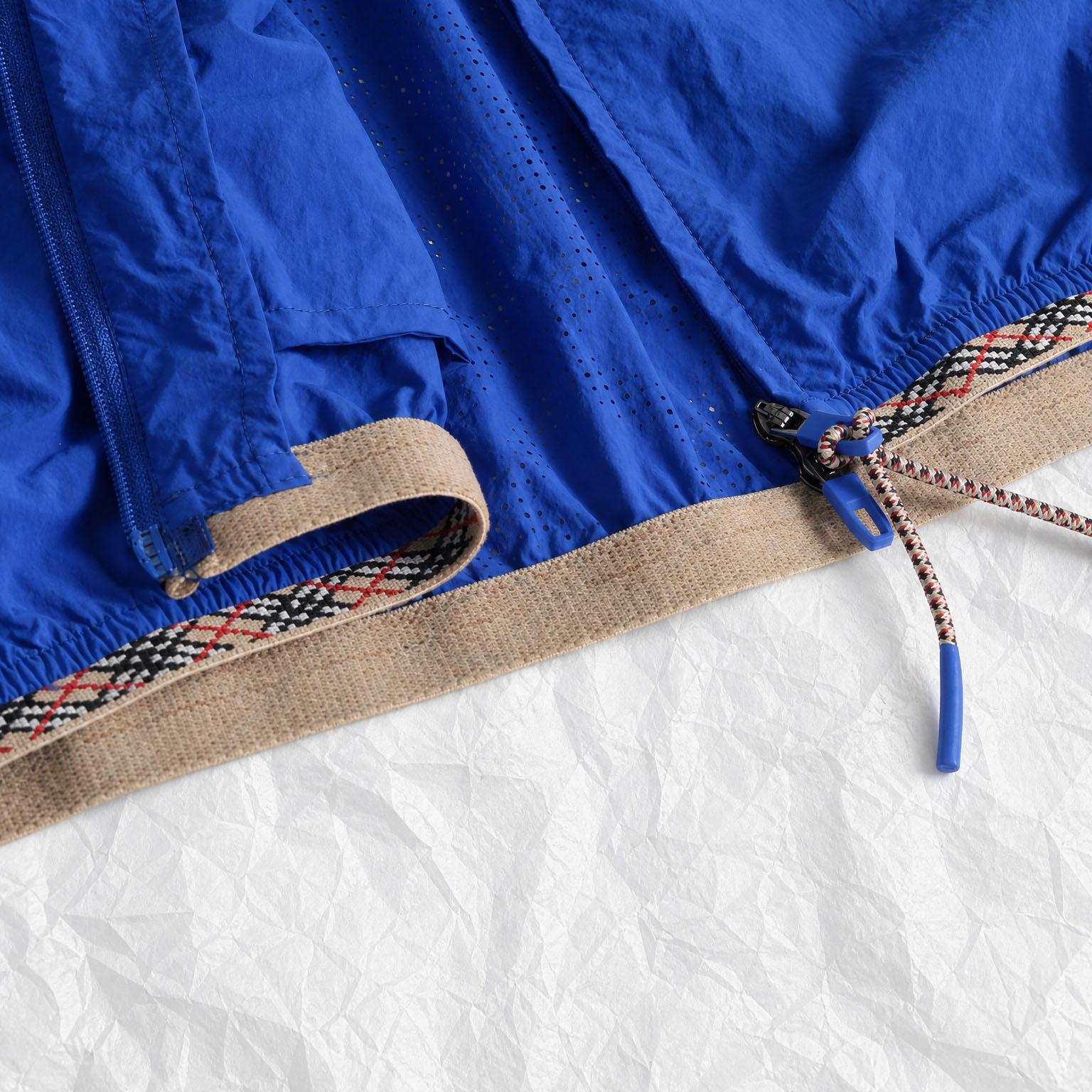Burberry Nylon Hooded Jacket - DesignerGu