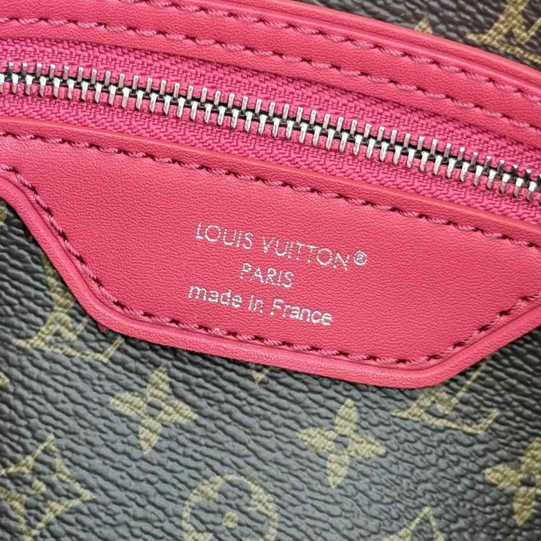 Louis Vuitton Speedy Soft 30 M29466 - DesignerGu