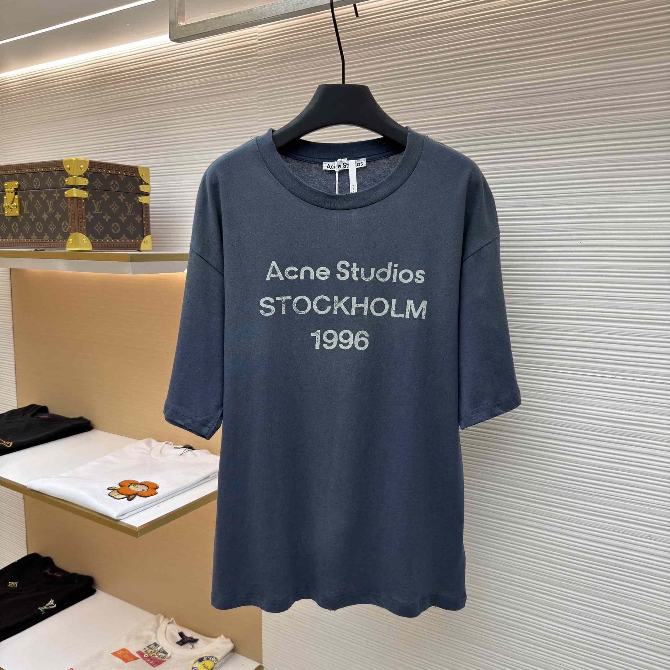 Acne Studios  Sprayed Logo T-shirt - DesignerGu