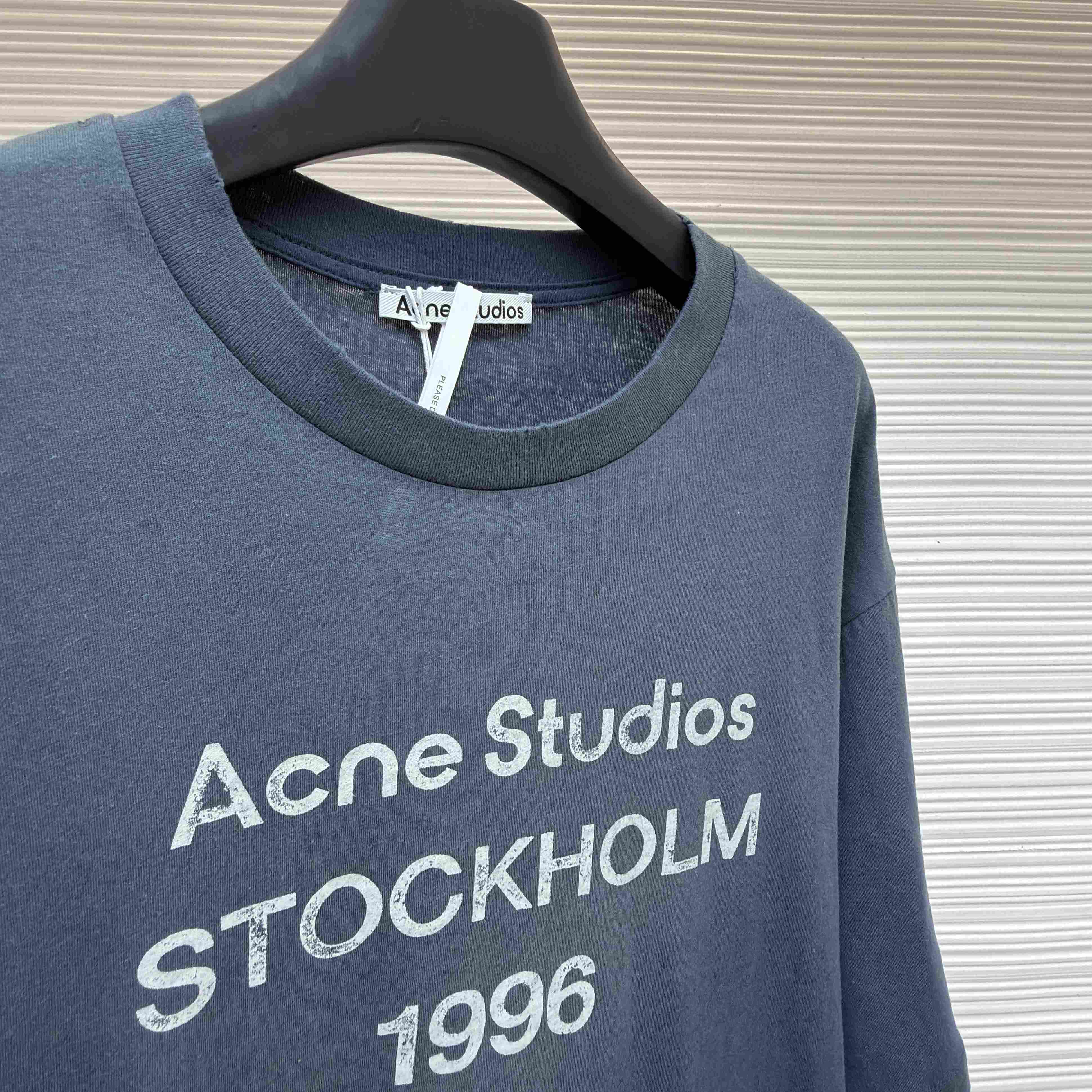 Acne Studios  Sprayed Logo T-shirt - DesignerGu