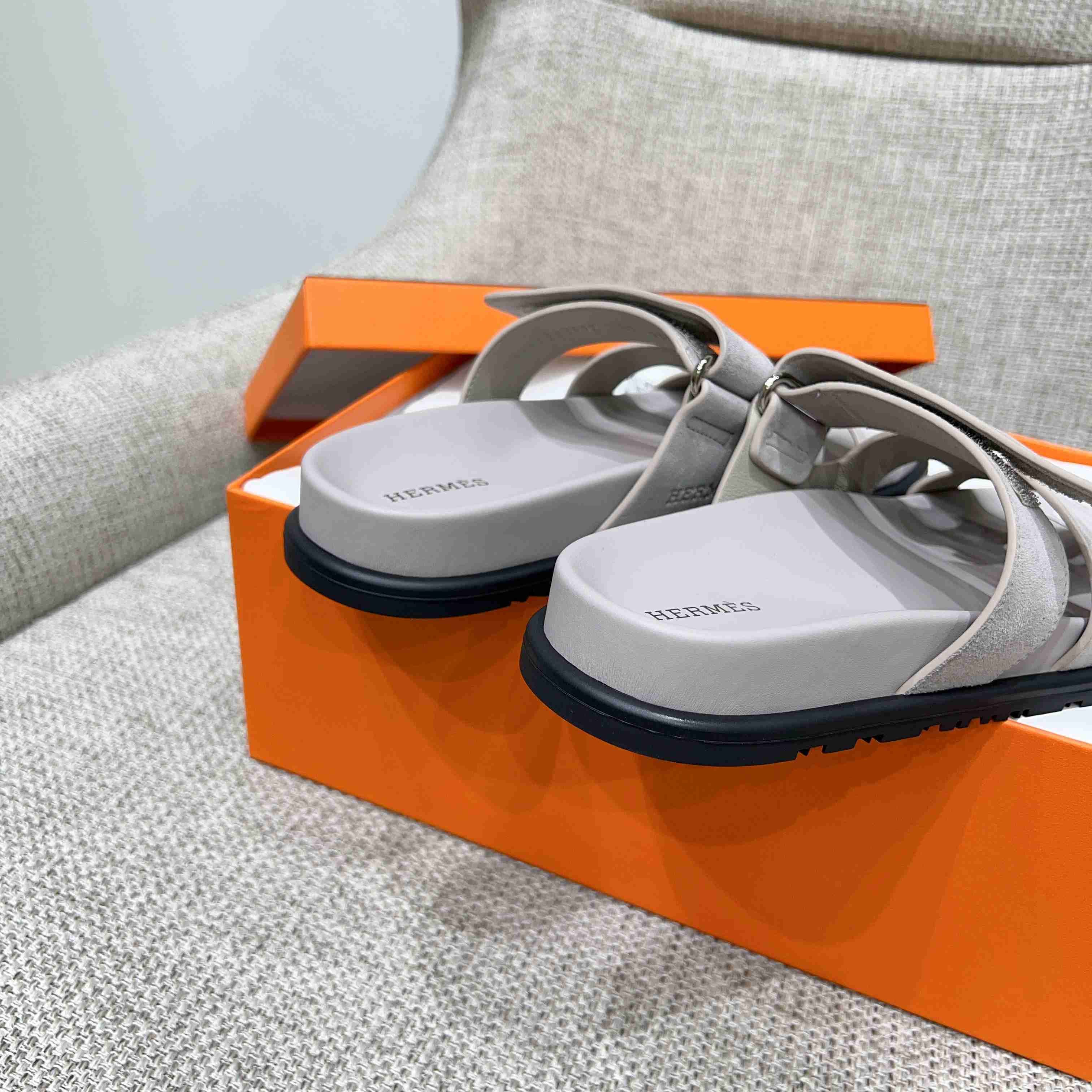 Hermes Chypre Sandal - DesignerGu