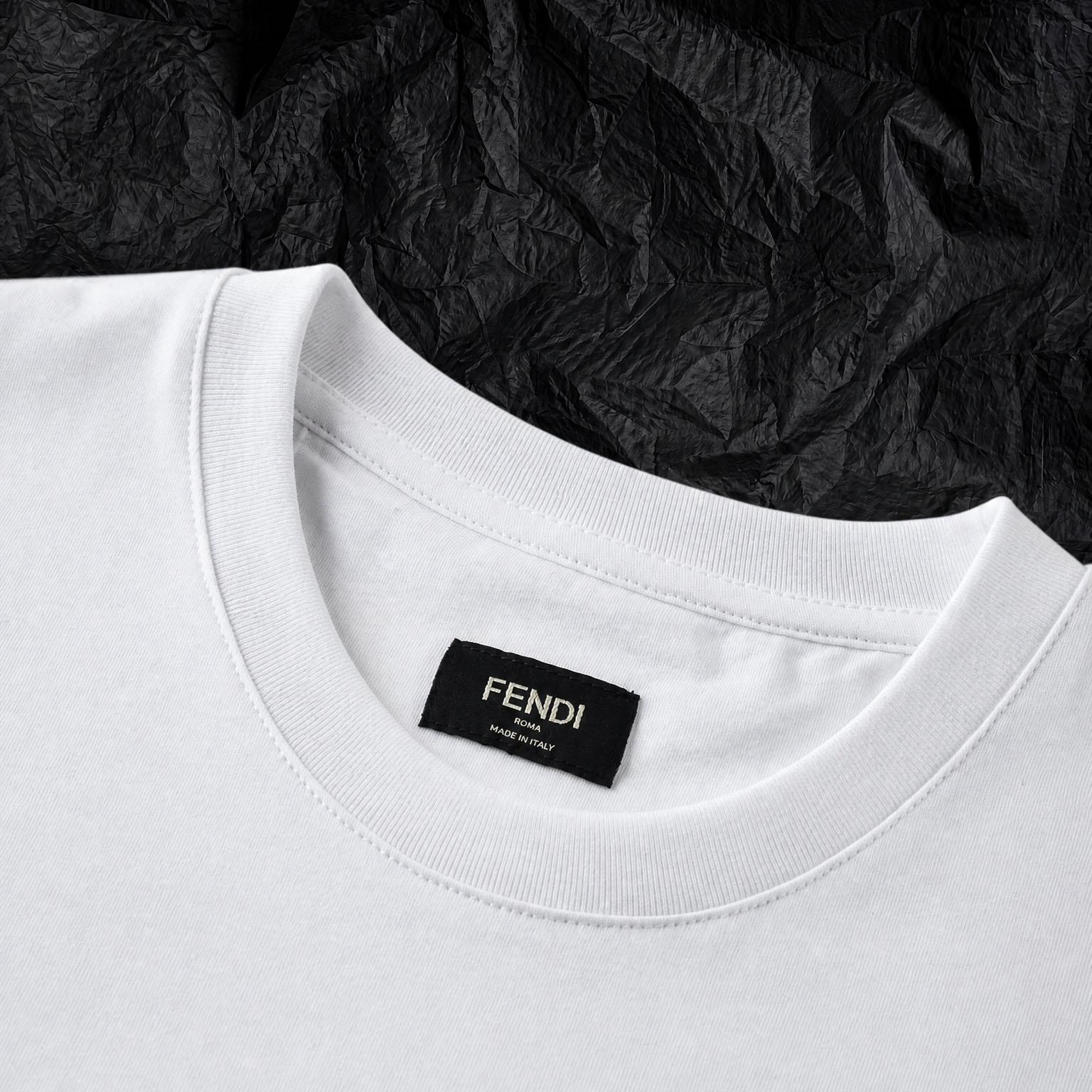 Fendi  White Cotton T-shirt - DesignerGu