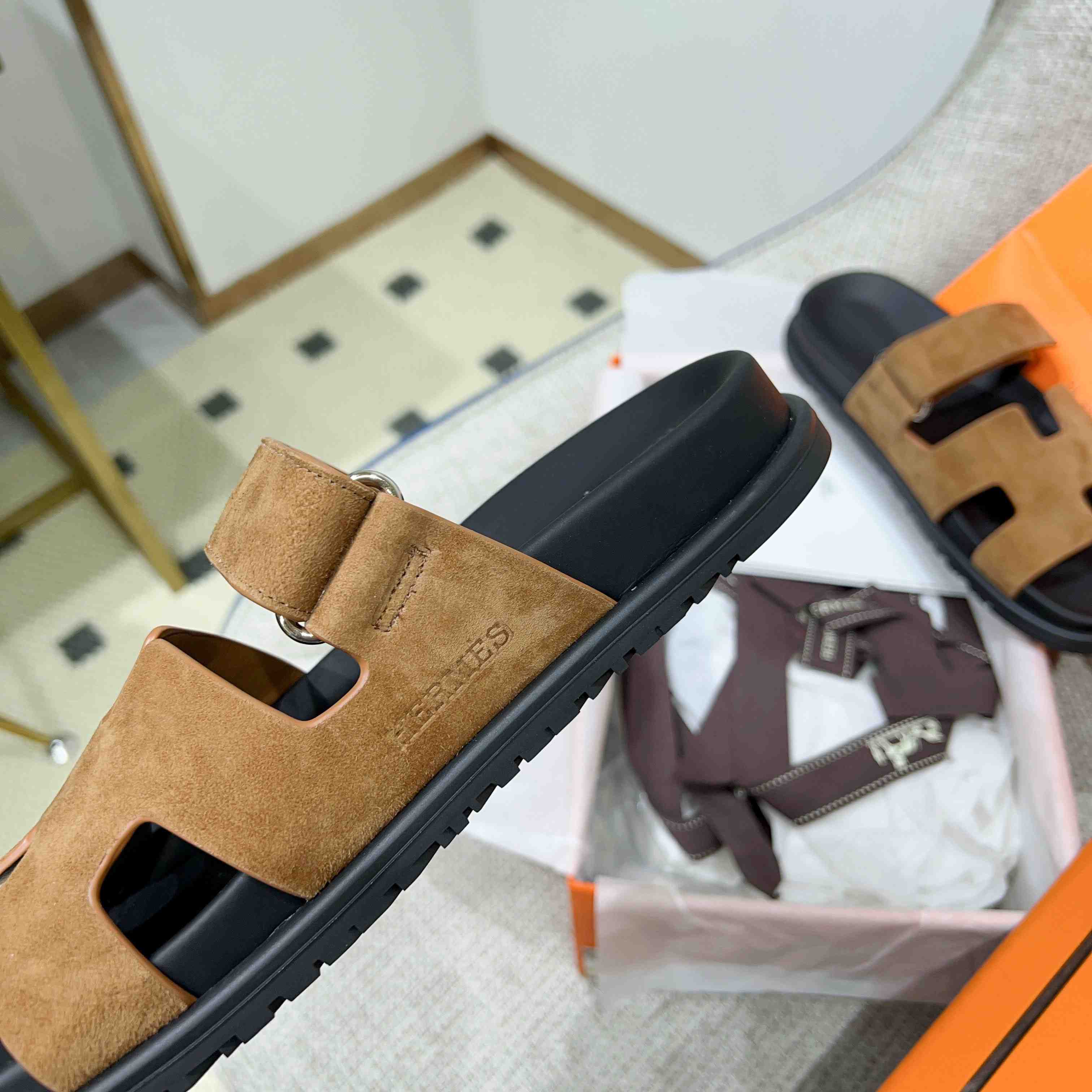 Hermes Chypre Sandal - DesignerGu