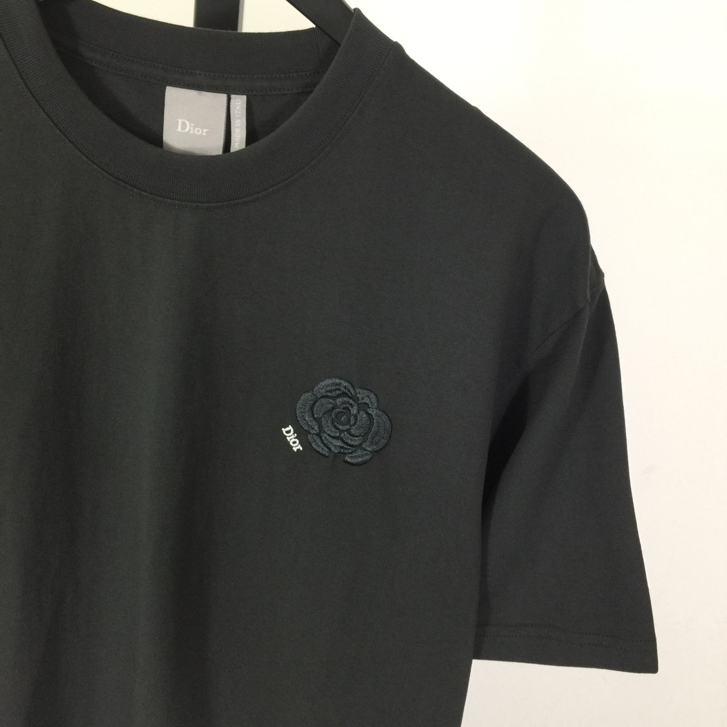 Dior Logo Embroidered Rose  T-shirt - DesignerGu