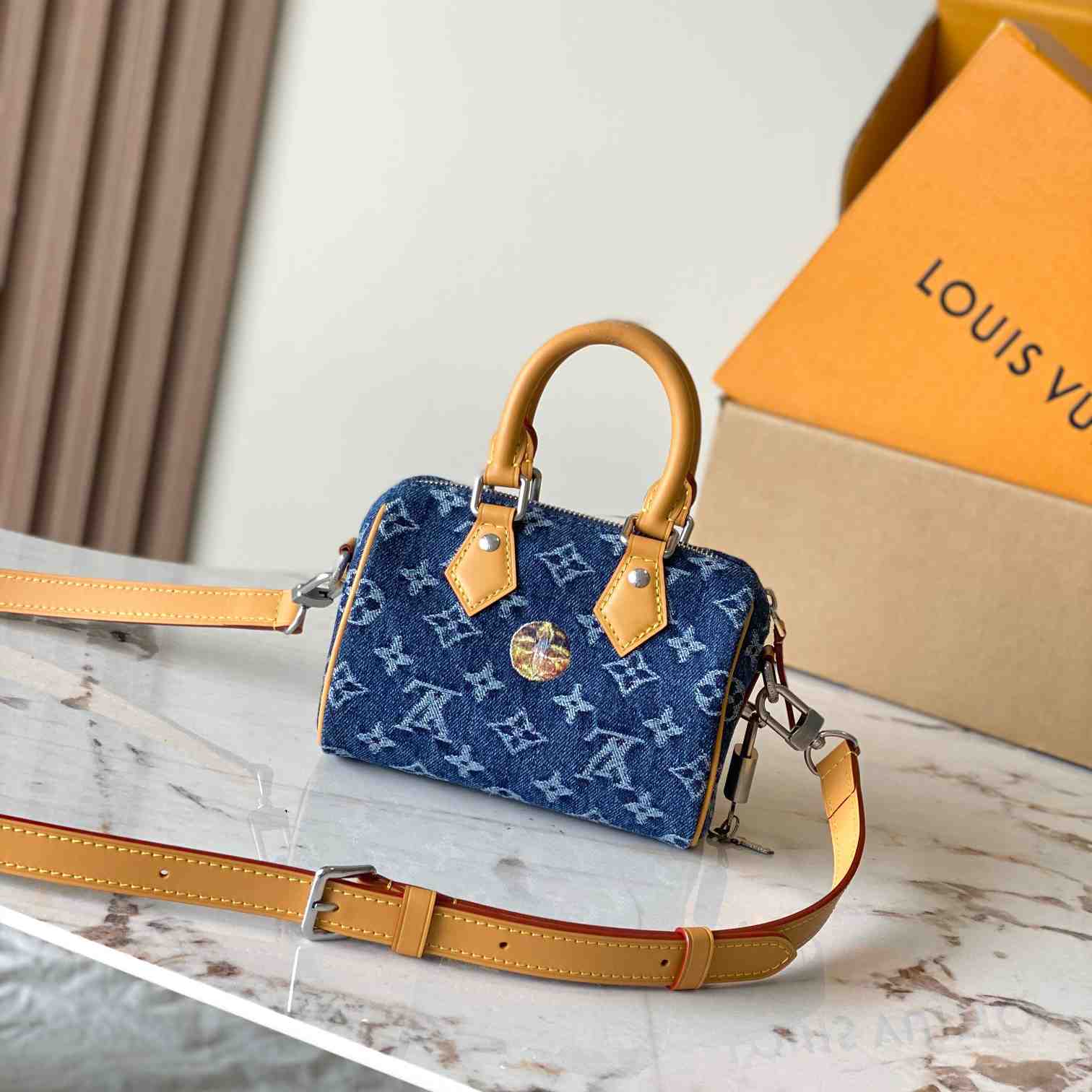 Louis Vuitton Speedy 18 Bandoulière M27557 - DesignerGu
