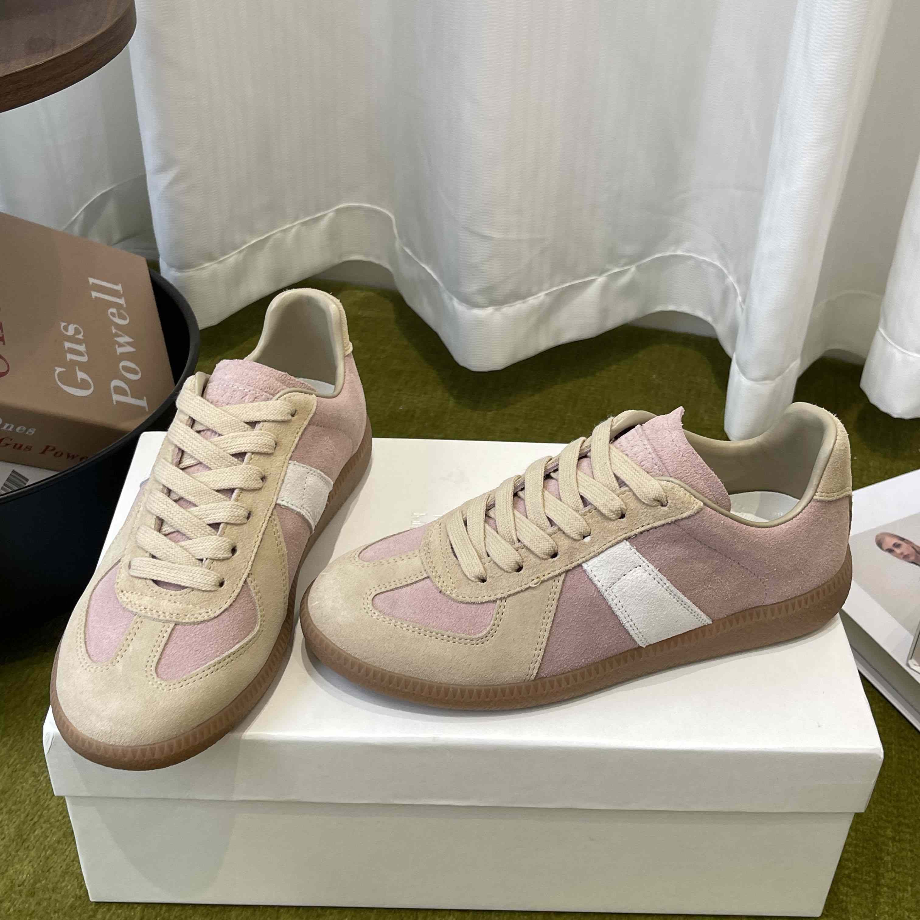 Maison Margiela Replica Sneakers - DesignerGu