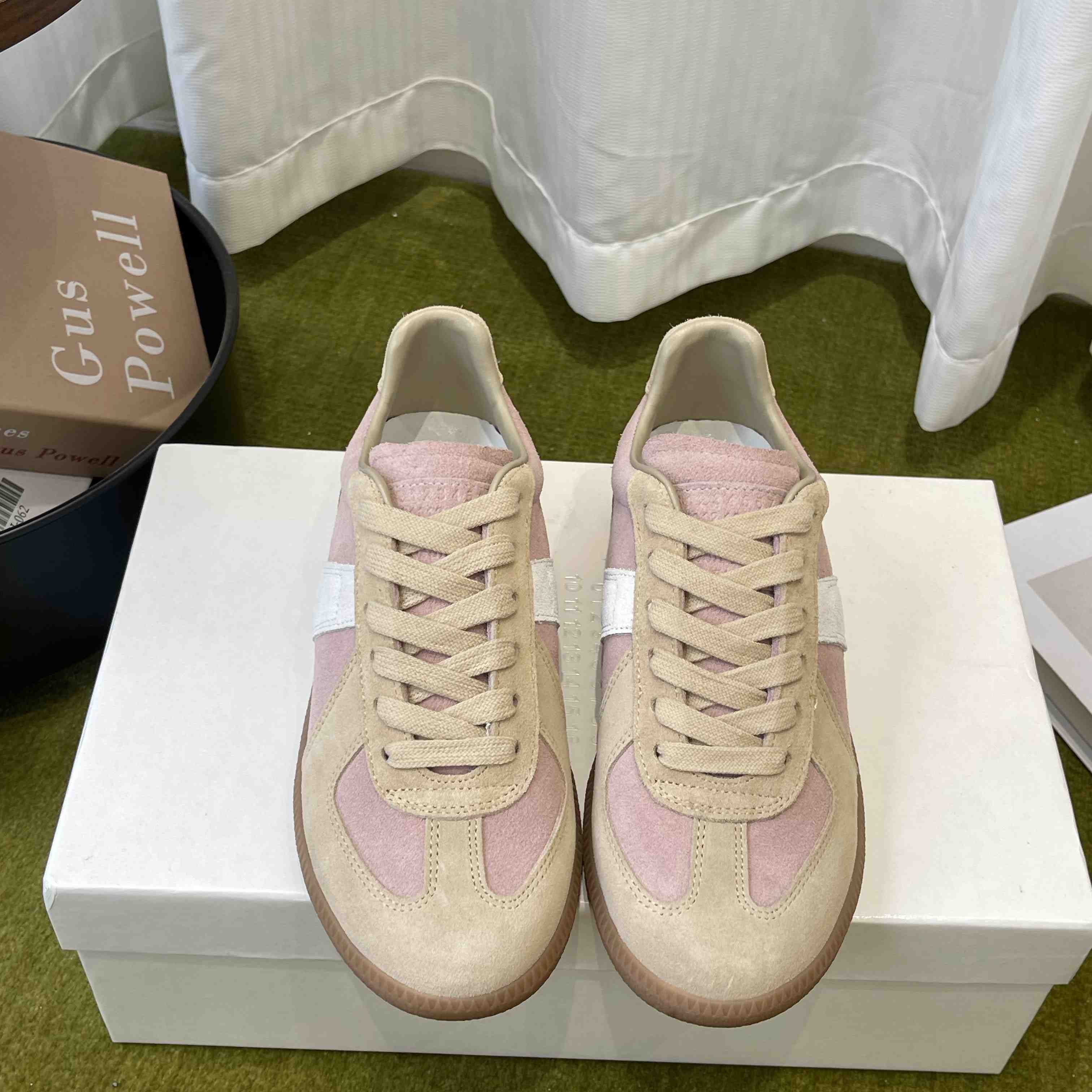 Maison Margiela Replica Sneakers - DesignerGu