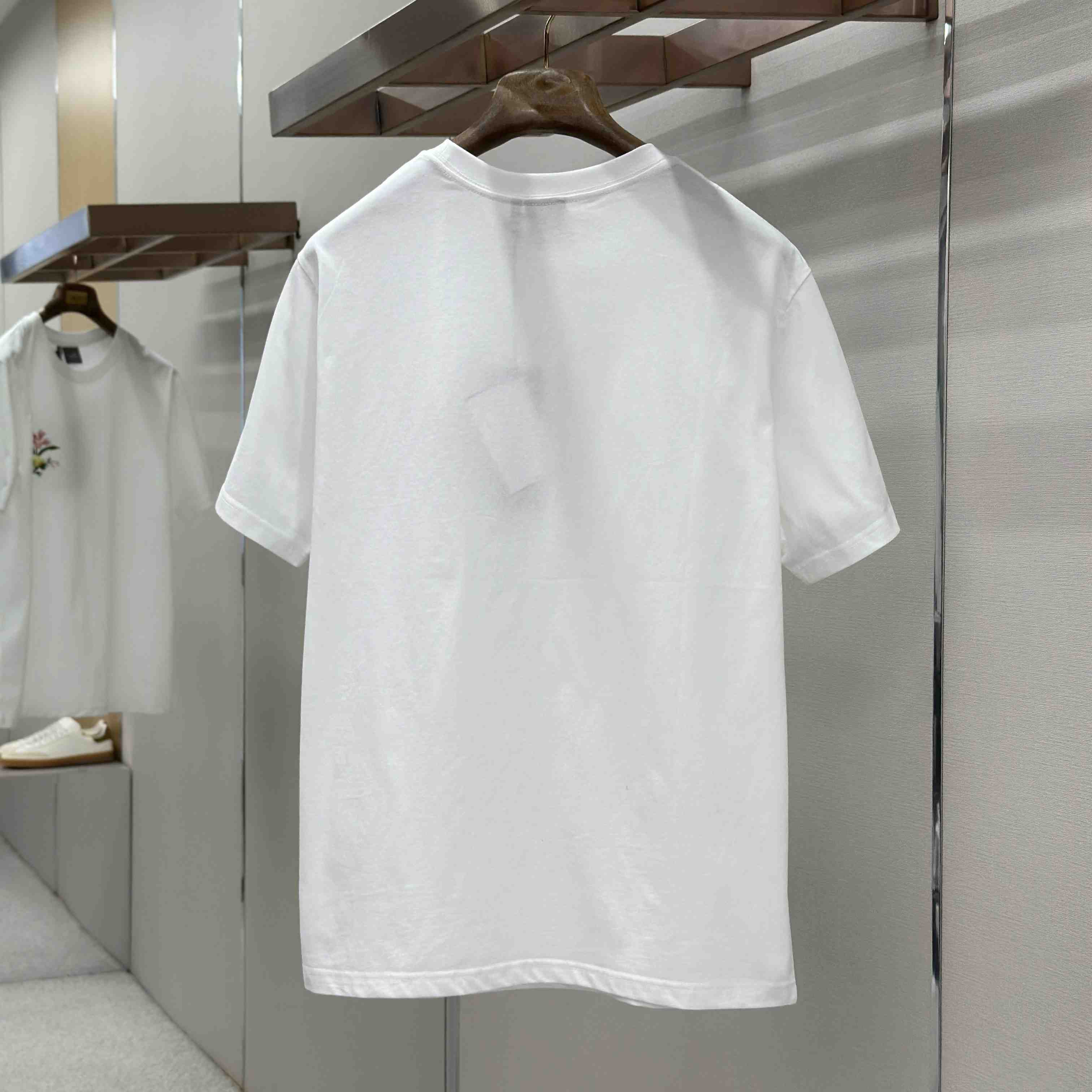 Dior T-Shirt With Dior Secret Garden Motif, Relaxed Fit - DesignerGu