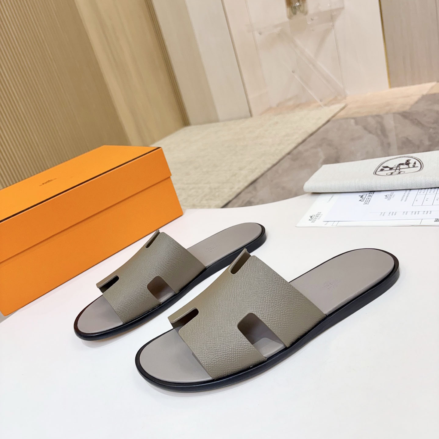 Hermes Izmir Sandal - DesignerGu