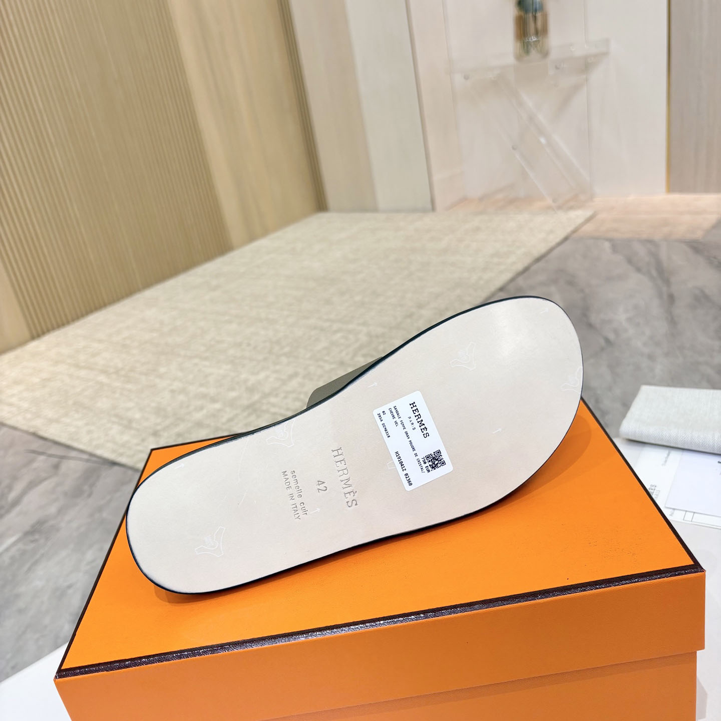 Hermes Izmir Sandal - DesignerGu