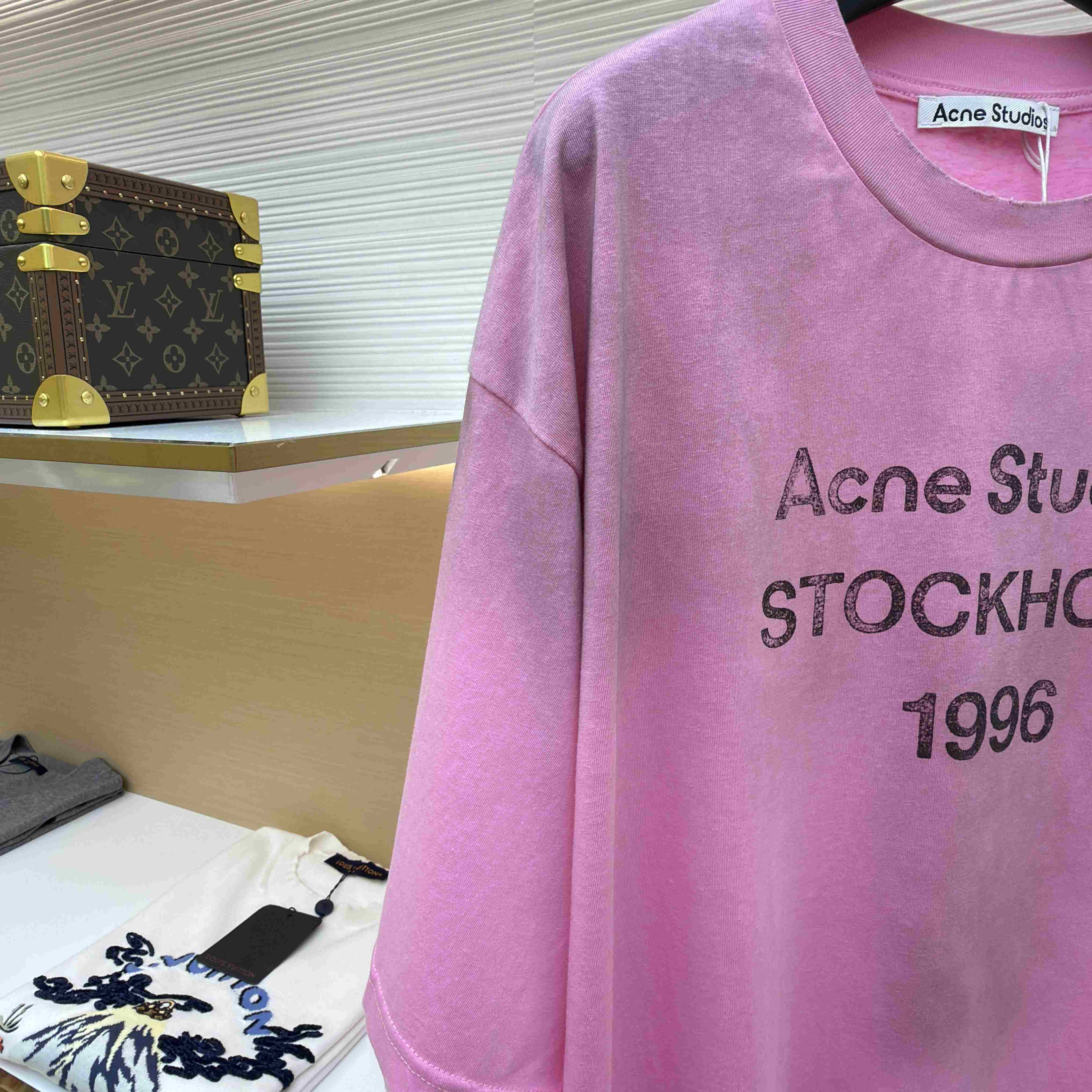 Acne Studios  Sprayed Logo T-shirt - DesignerGu