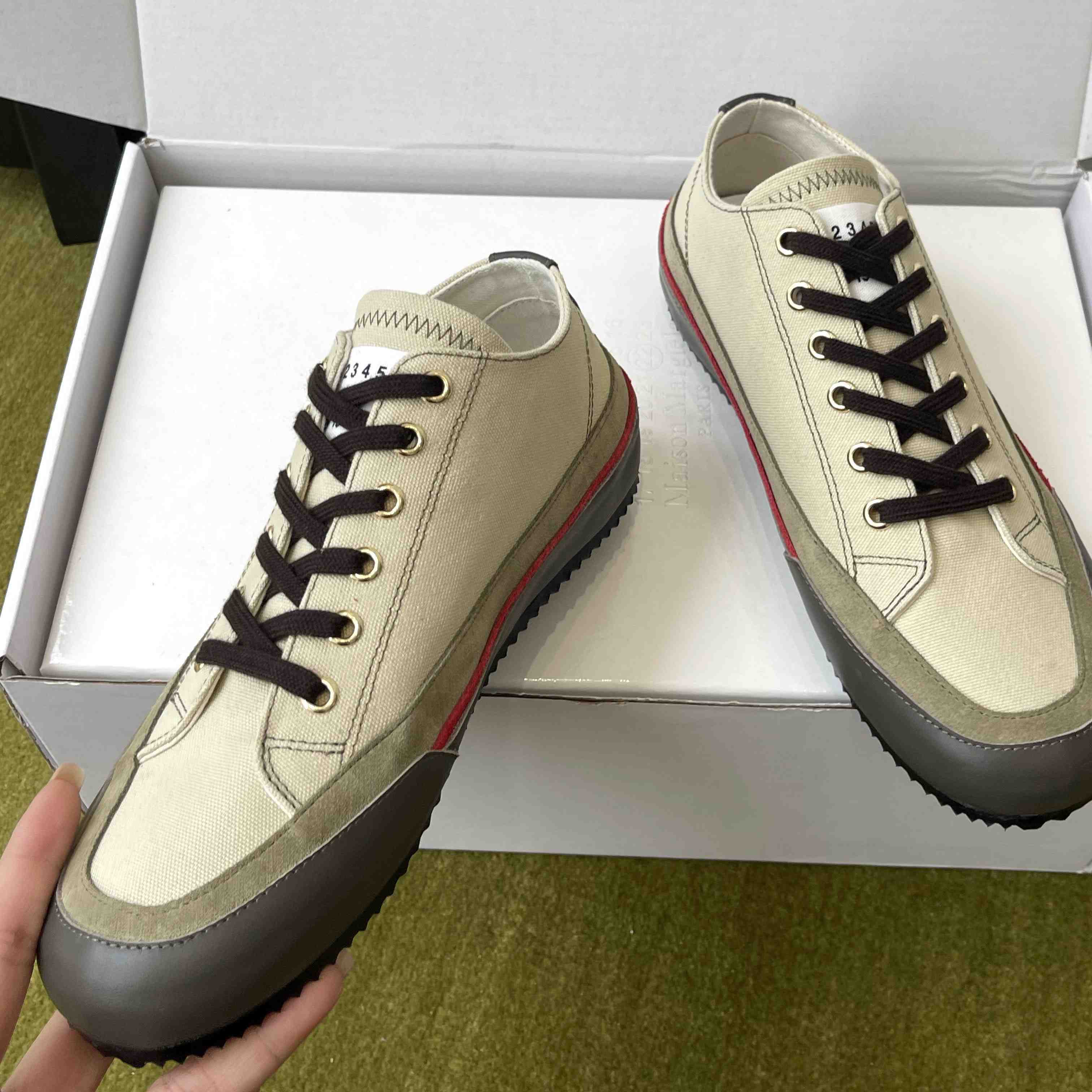 Maison Margiela Traveler Sneaker - DesignerGu