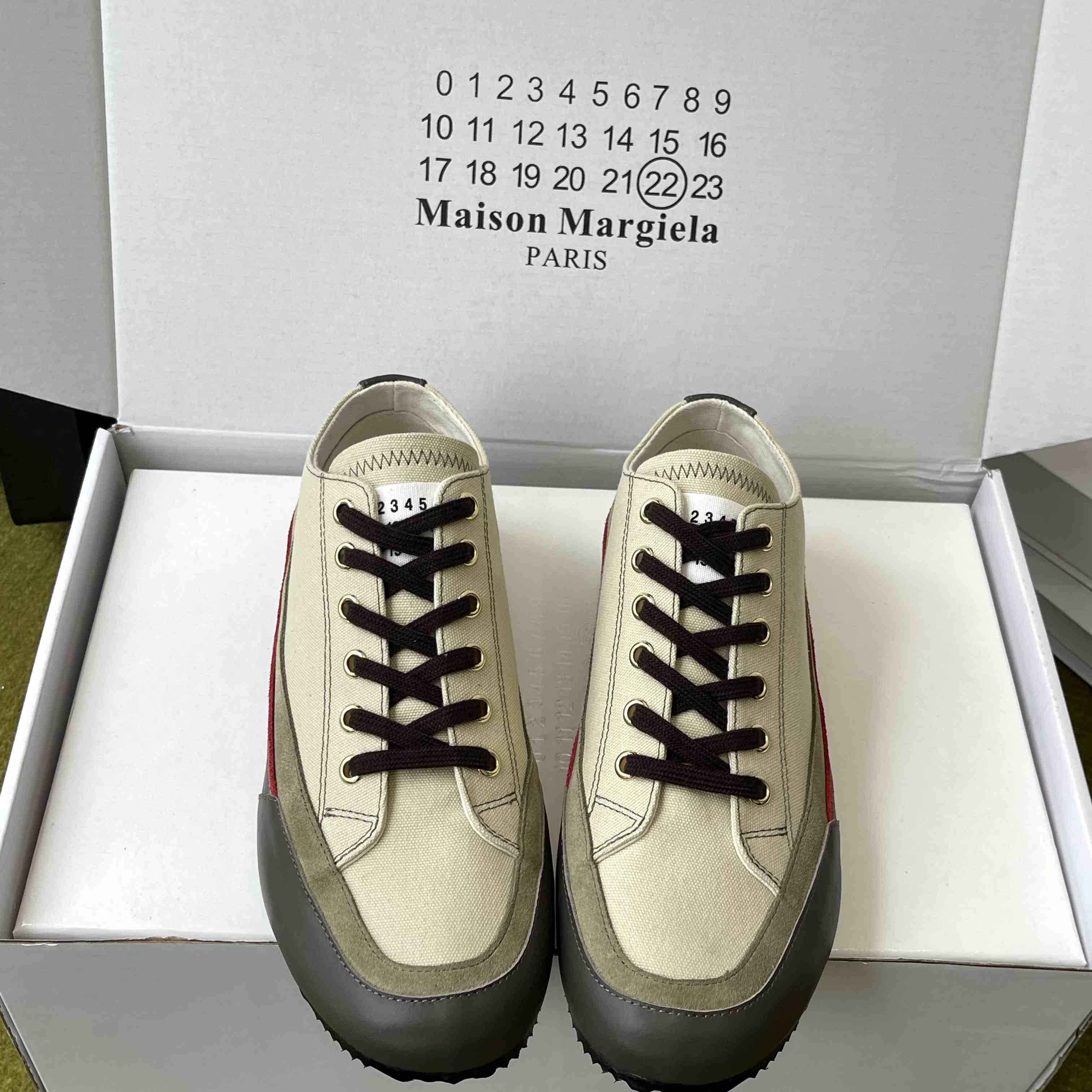 Maison Margiela Traveler Sneaker - DesignerGu