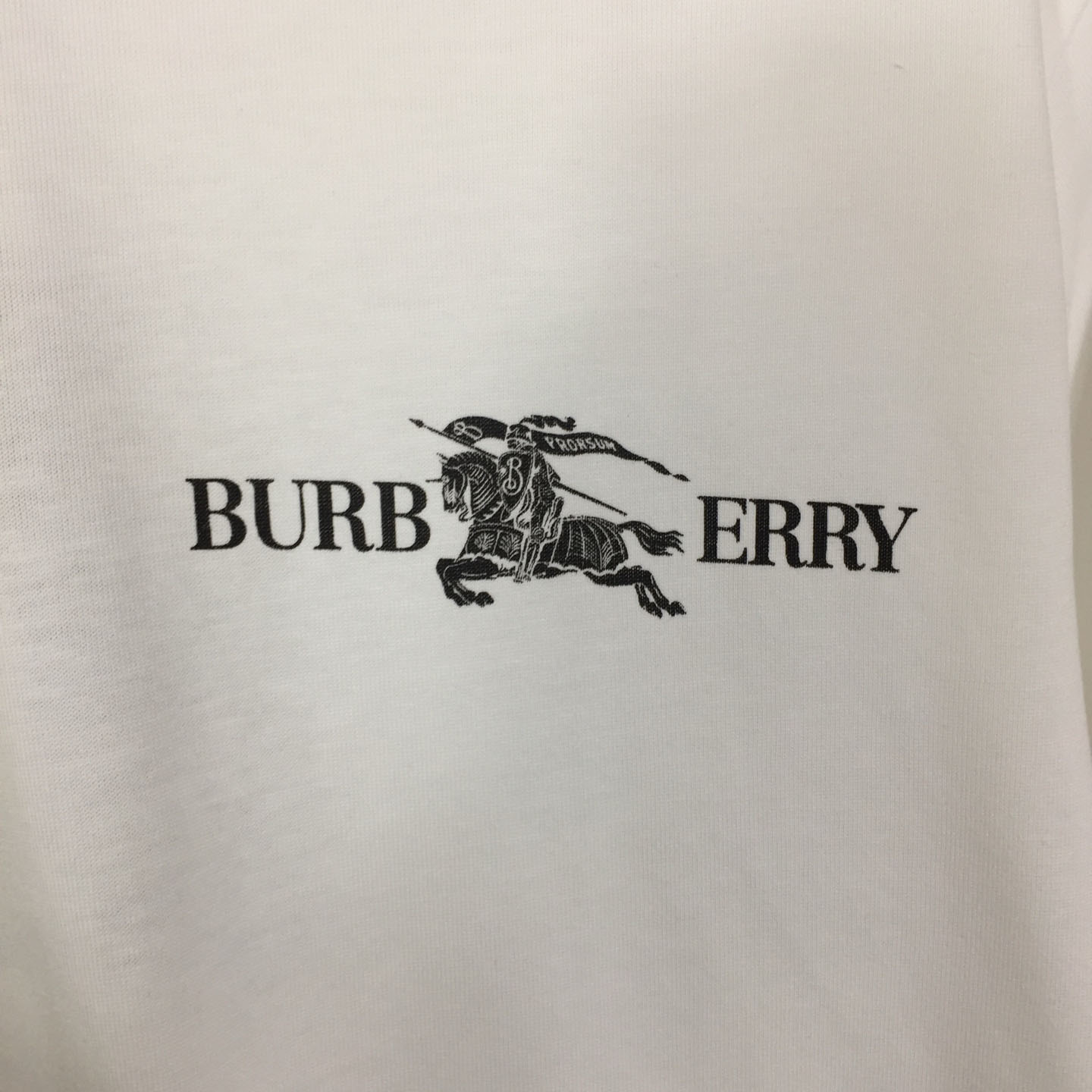Burberry Logo Cotton T-shirt - DesignerGu