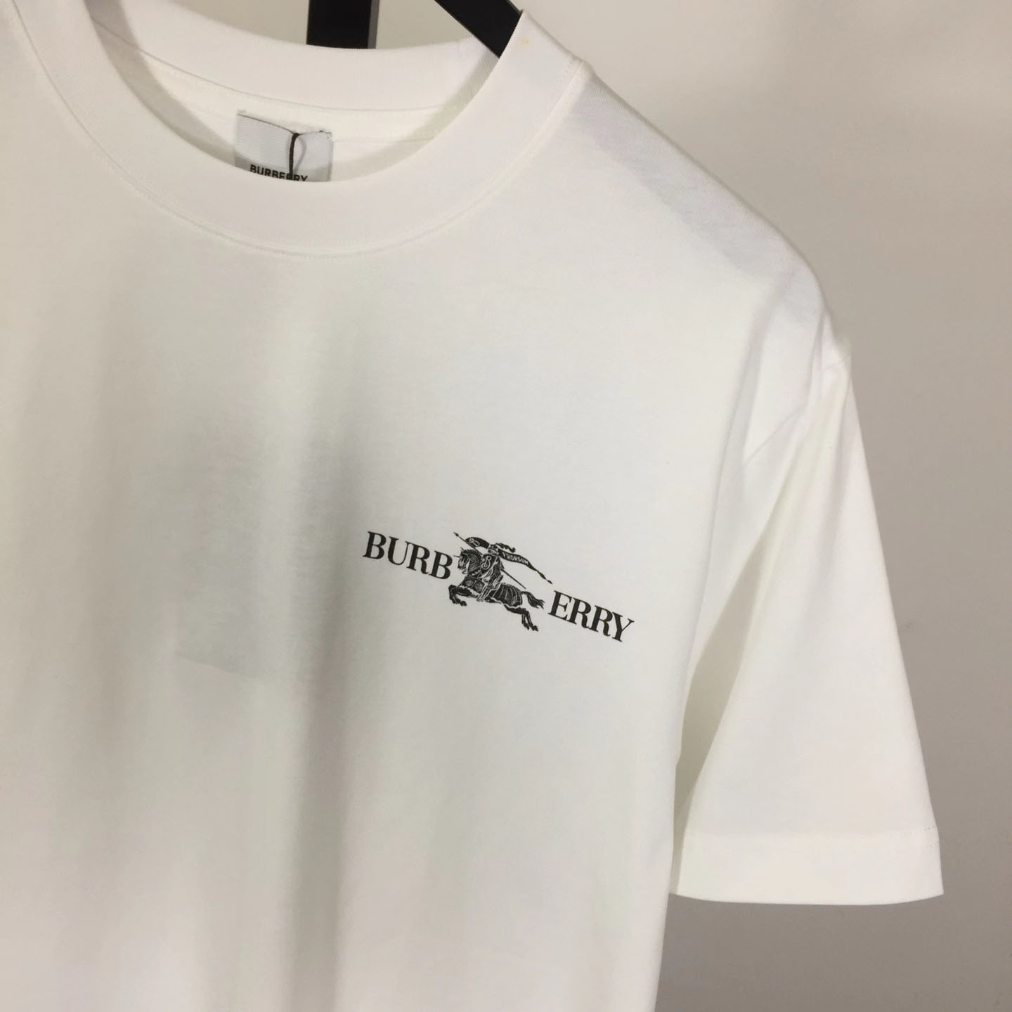 Burberry Logo Cotton T-shirt - DesignerGu