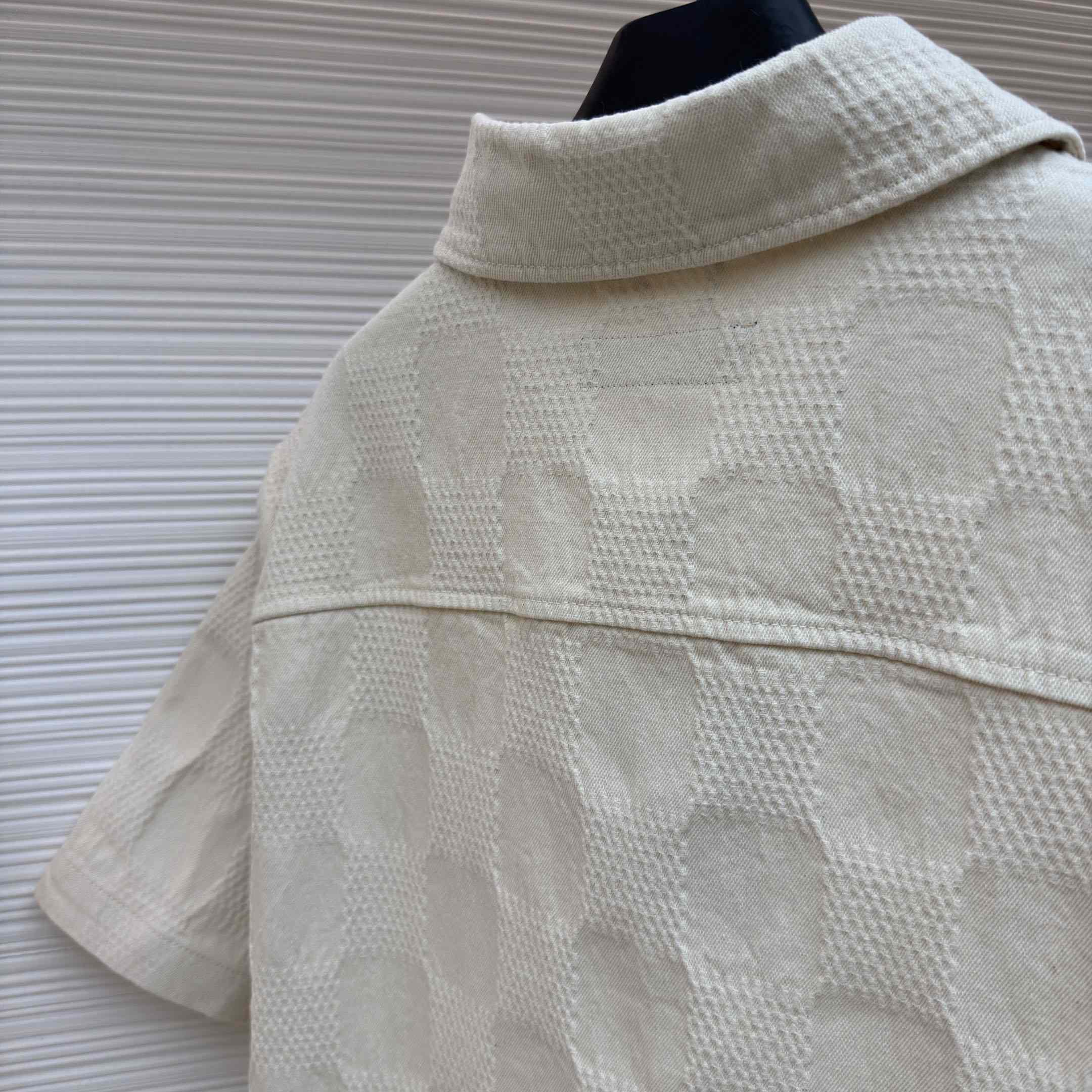 Louis Vuitton Damier 3D Light Denim Short-Sleeved Shirt 1AK6HQ - DesignerGu