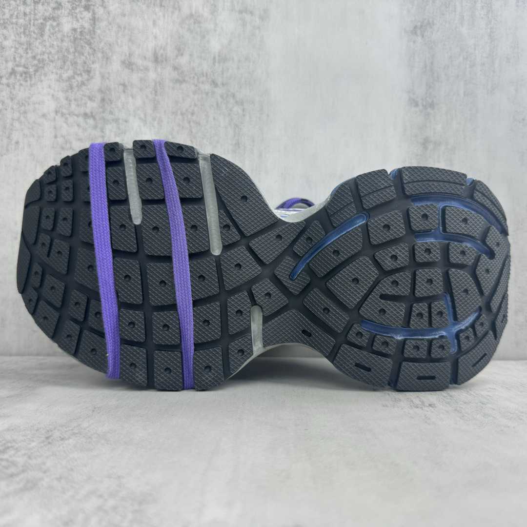 Balenciaga 3xl Gradient Sneakers - DesignerGu