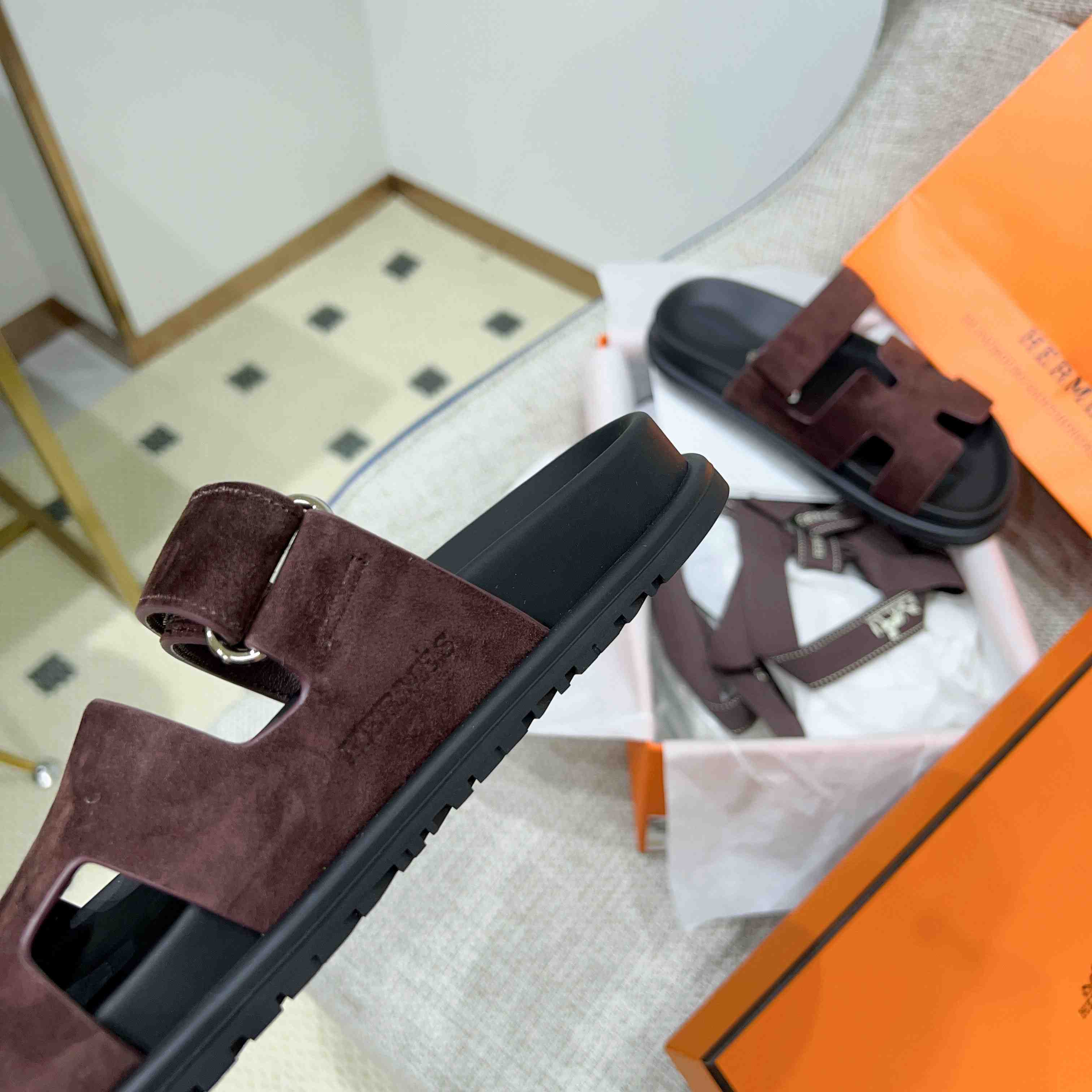 Hermes Chypre Sandal - DesignerGu