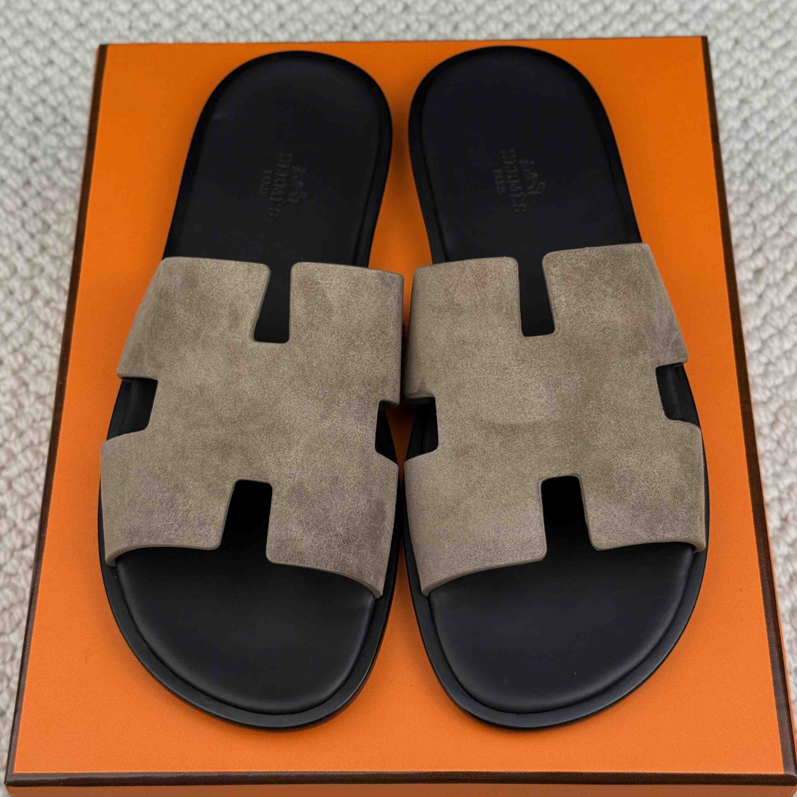 Hermes Izmir Sandal - DesignerGu