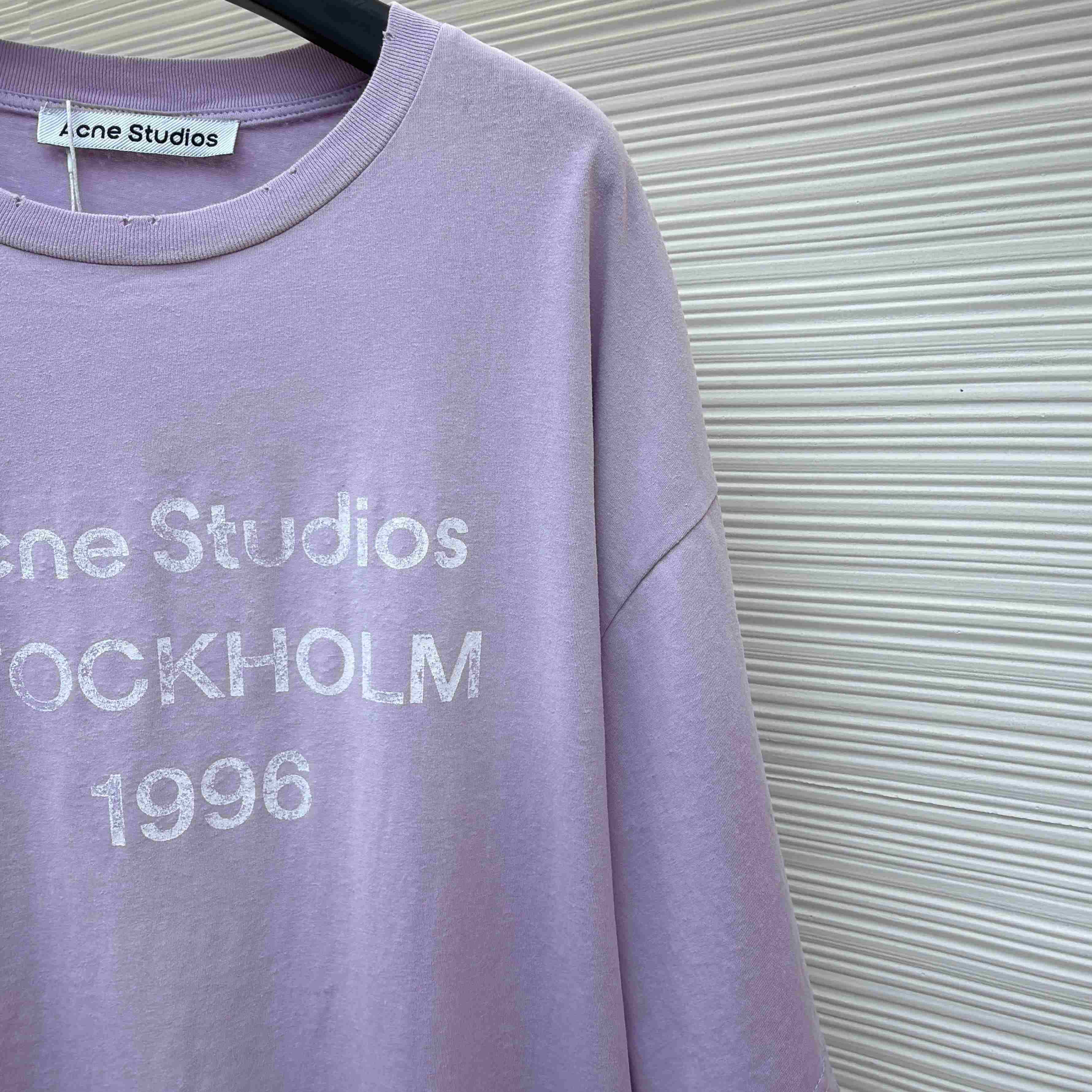 Acne Studios  Sprayed Logo T-shirt - DesignerGu