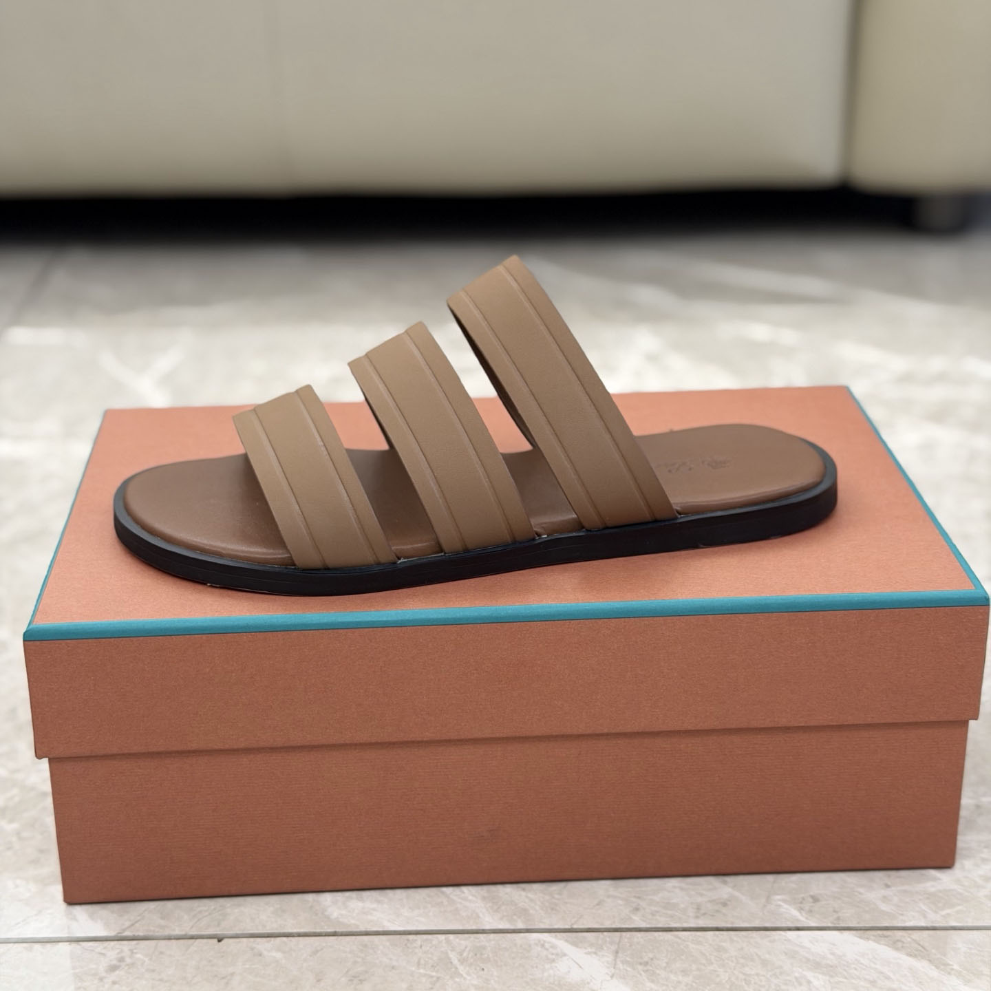 Loro Piana  Naha Seawalk Leather Slide Sandals - DesignerGu