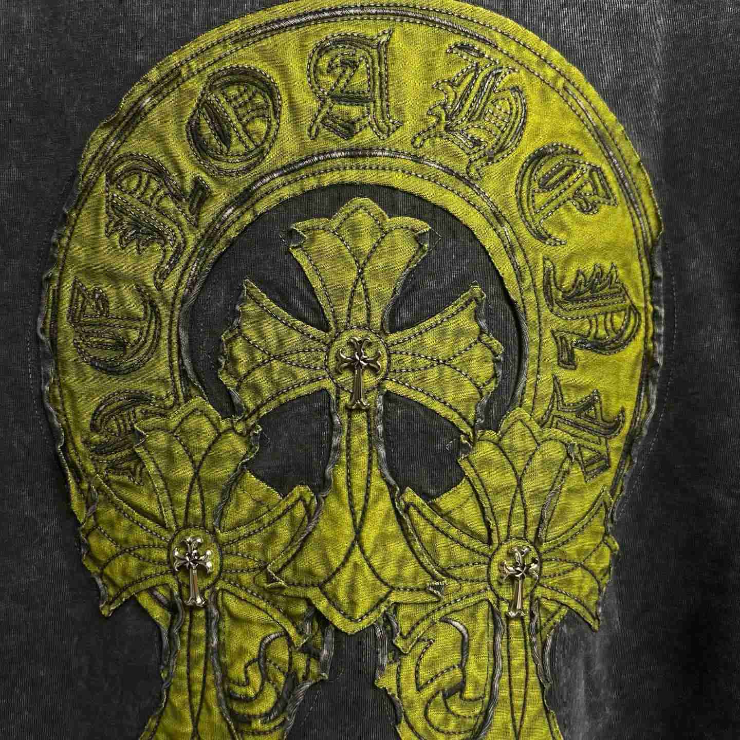 Chrome Hearts Horseshoe Cross Patch Embroidery  T-Shirt  - DesignerGu
