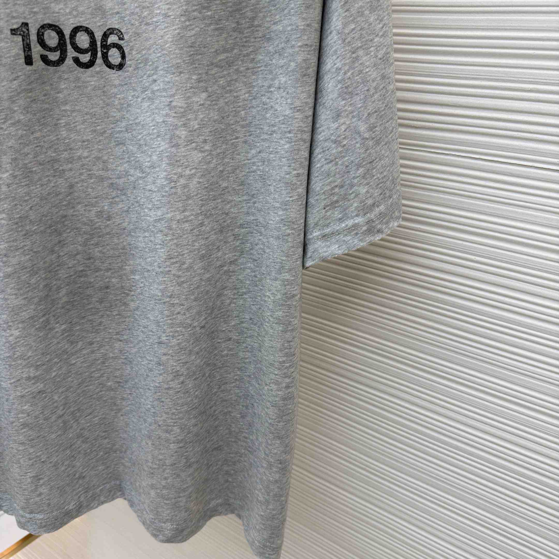 Acne Studios  Sprayed Logo T-shirt - DesignerGu