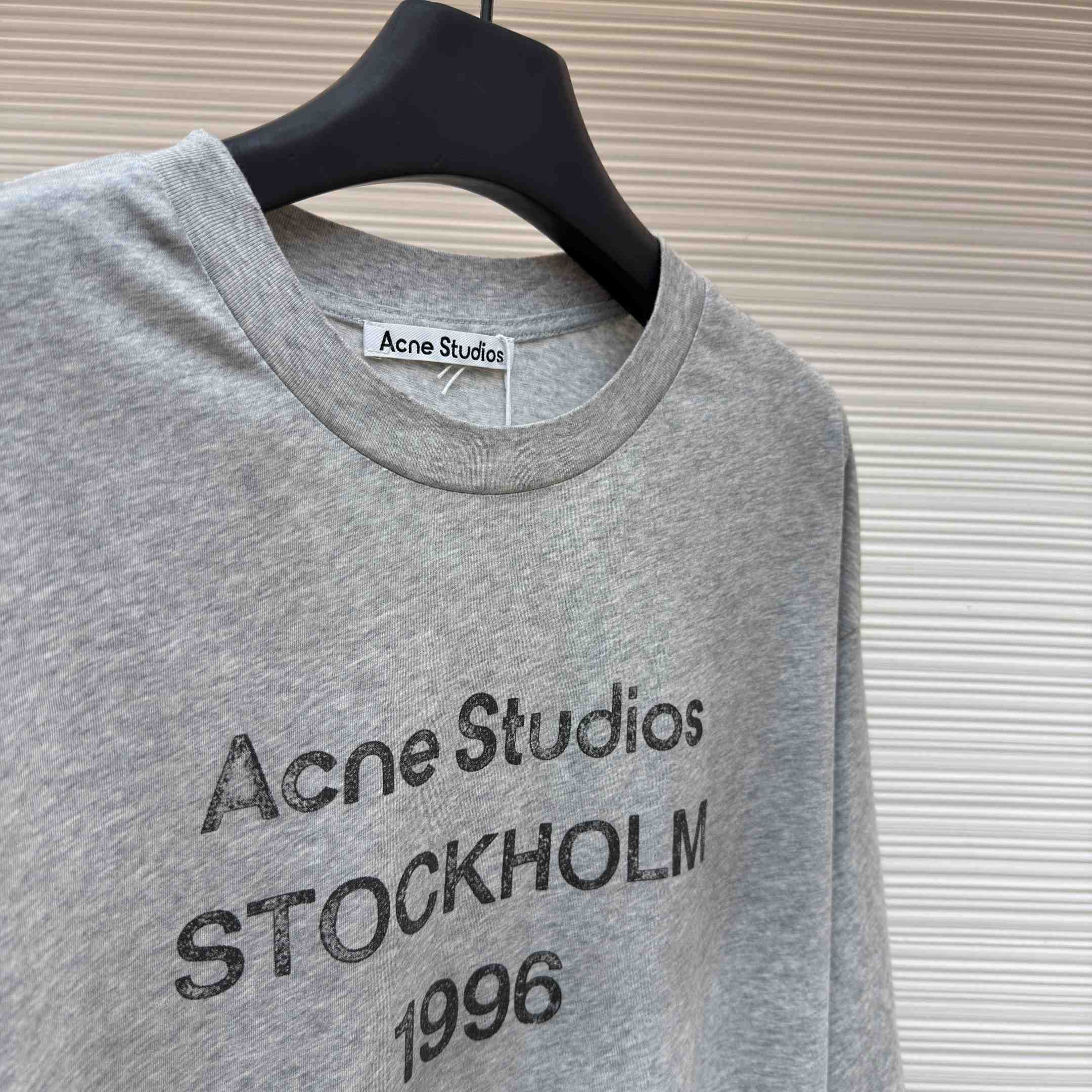 Acne Studios  Sprayed Logo T-shirt - DesignerGu