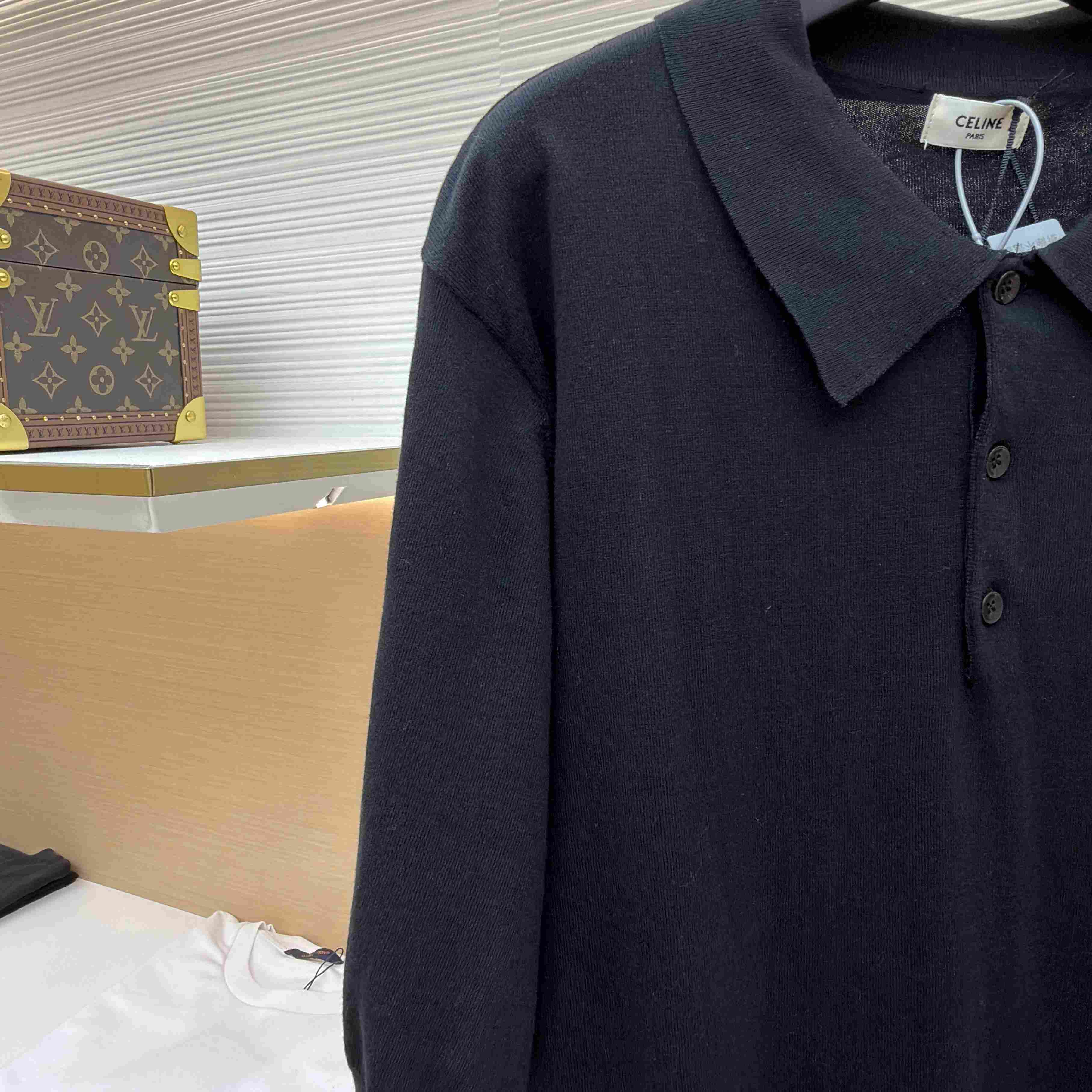 Celine   Triomphe Polo - DesignerGu