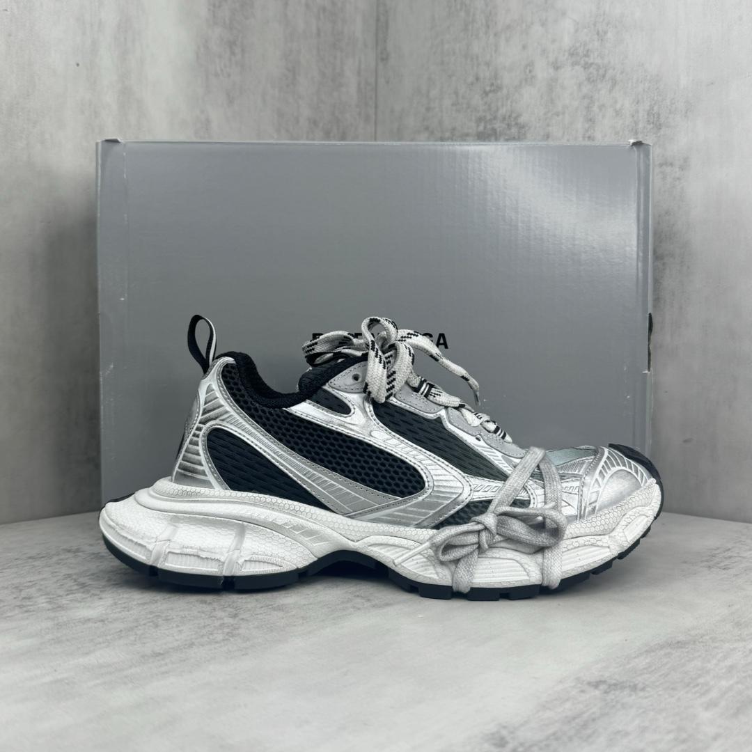 Balenciaga 3XL Sneaker 'Worn-Out Gradient - Black Grey White' - DesignerGu