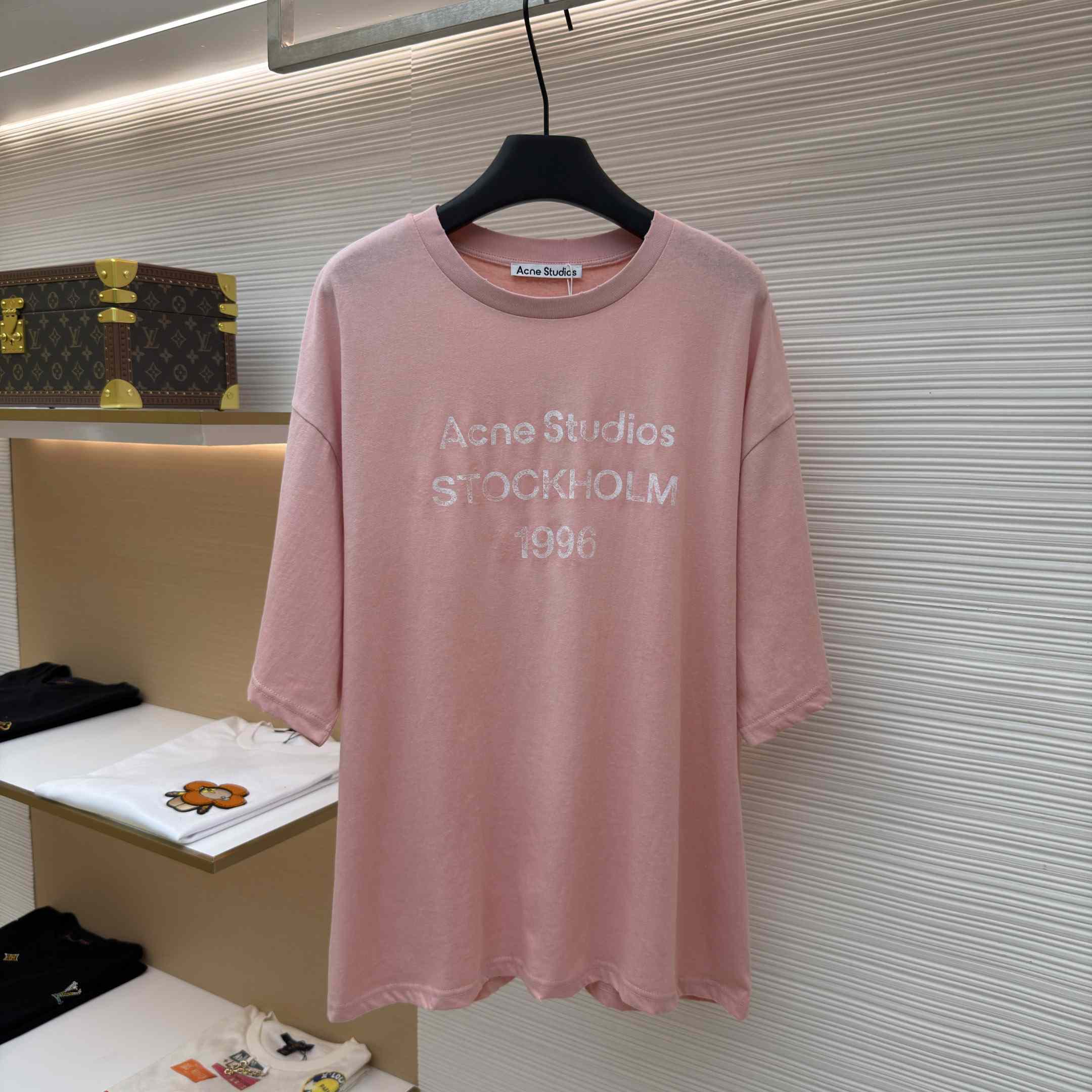 Acne Studios  Sprayed Logo T-shirt - DesignerGu