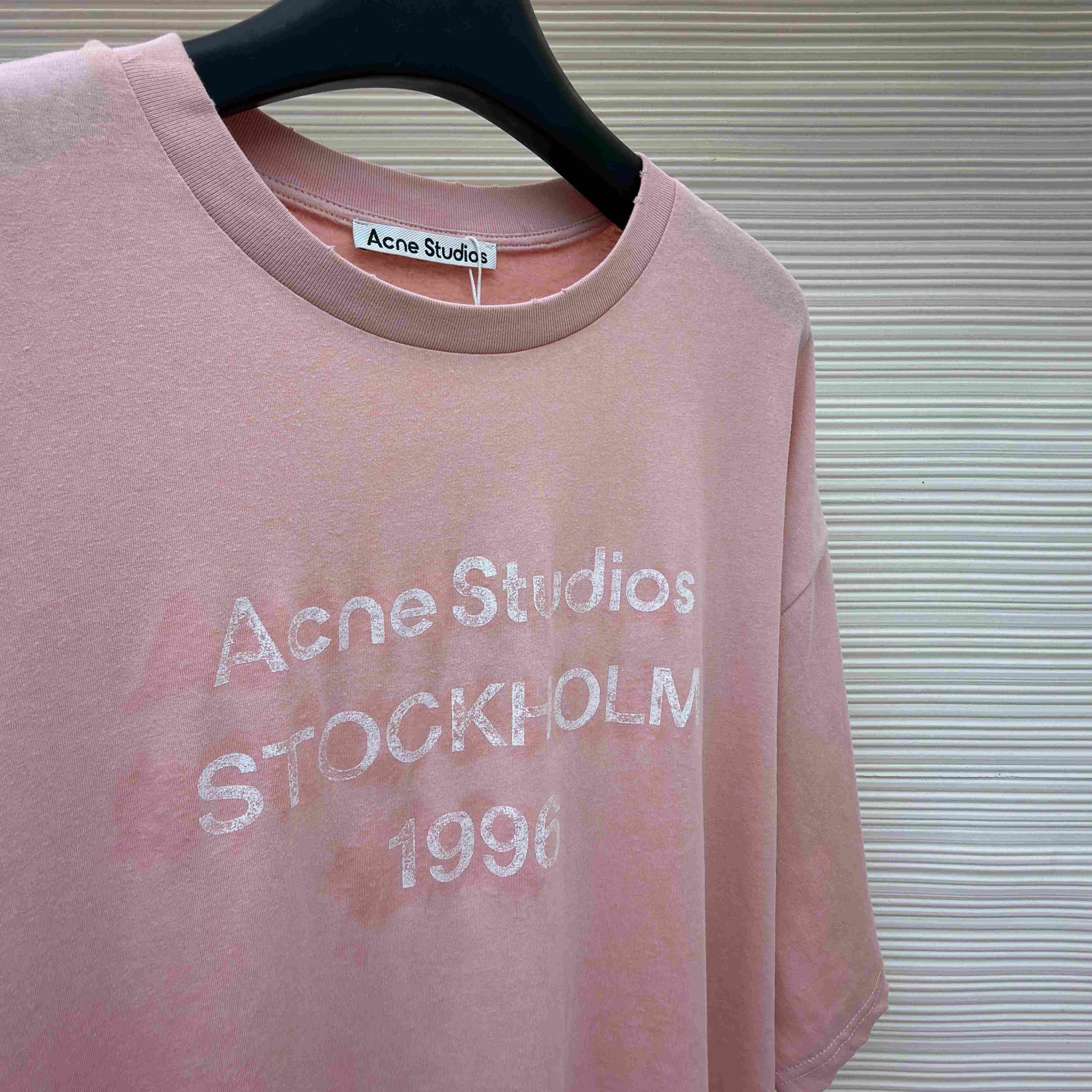 Acne Studios  Sprayed Logo T-shirt - DesignerGu