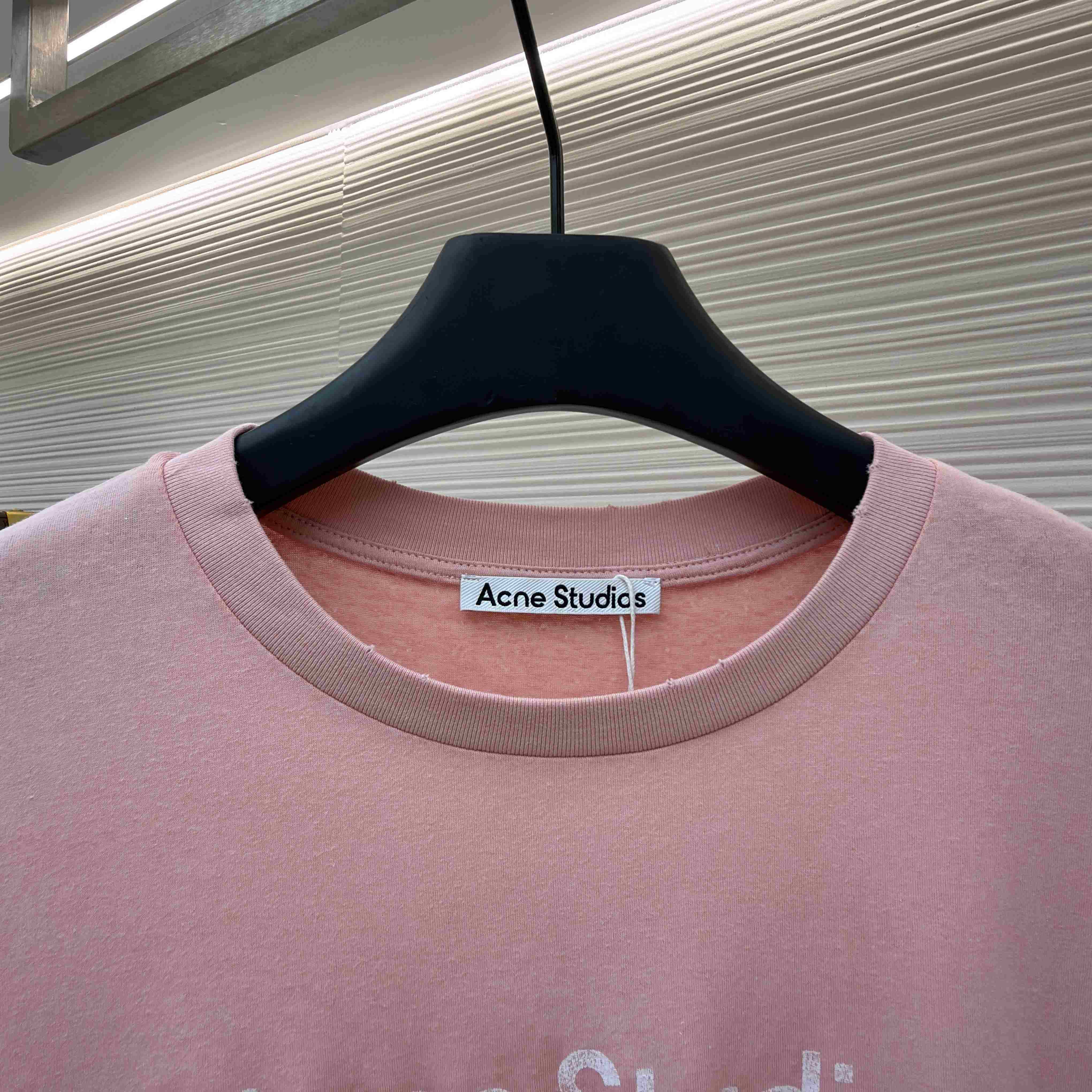 Acne Studios  Sprayed Logo T-shirt - DesignerGu