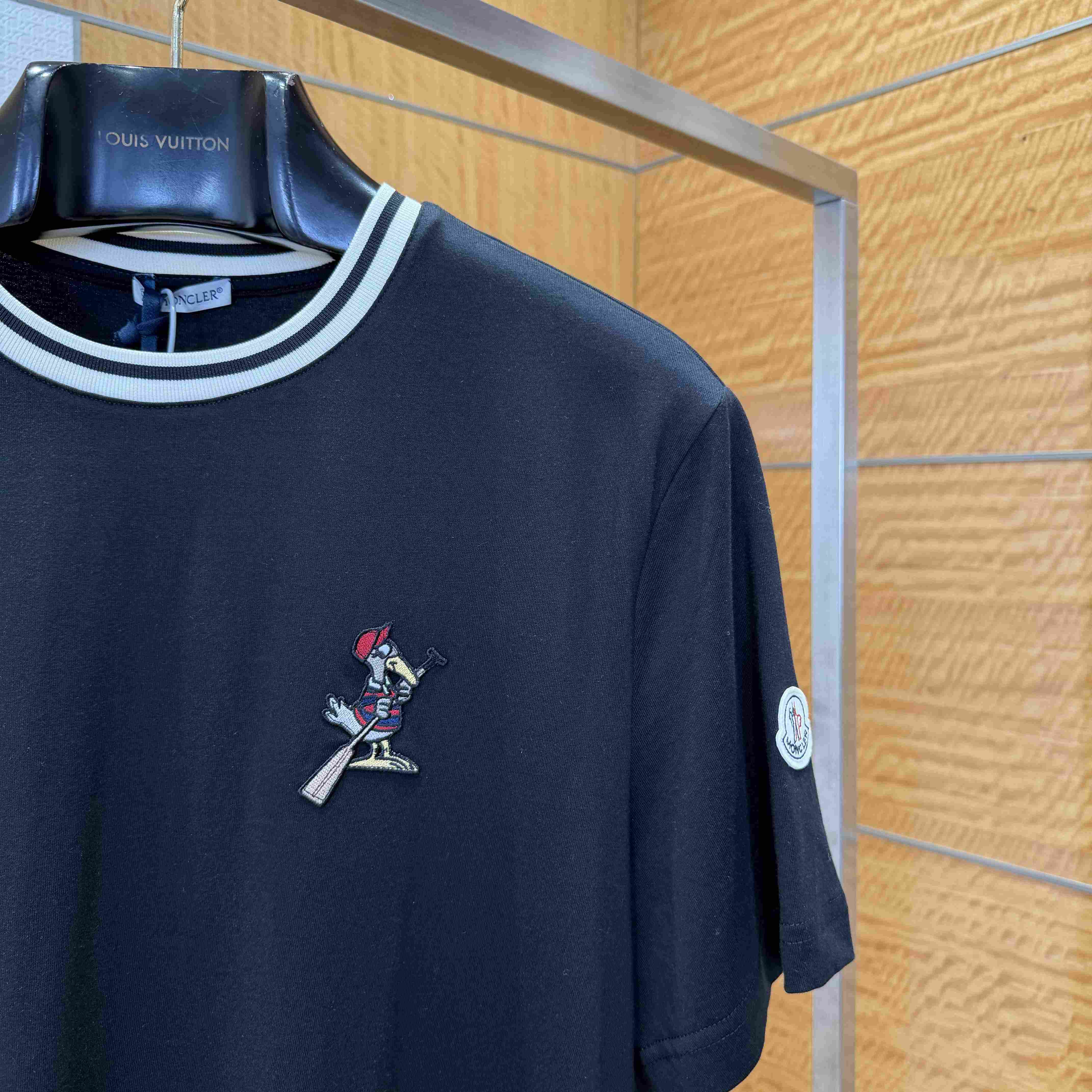 Moncler MonDuck Logo Patch Cotton T-Shirt - DesignerGu