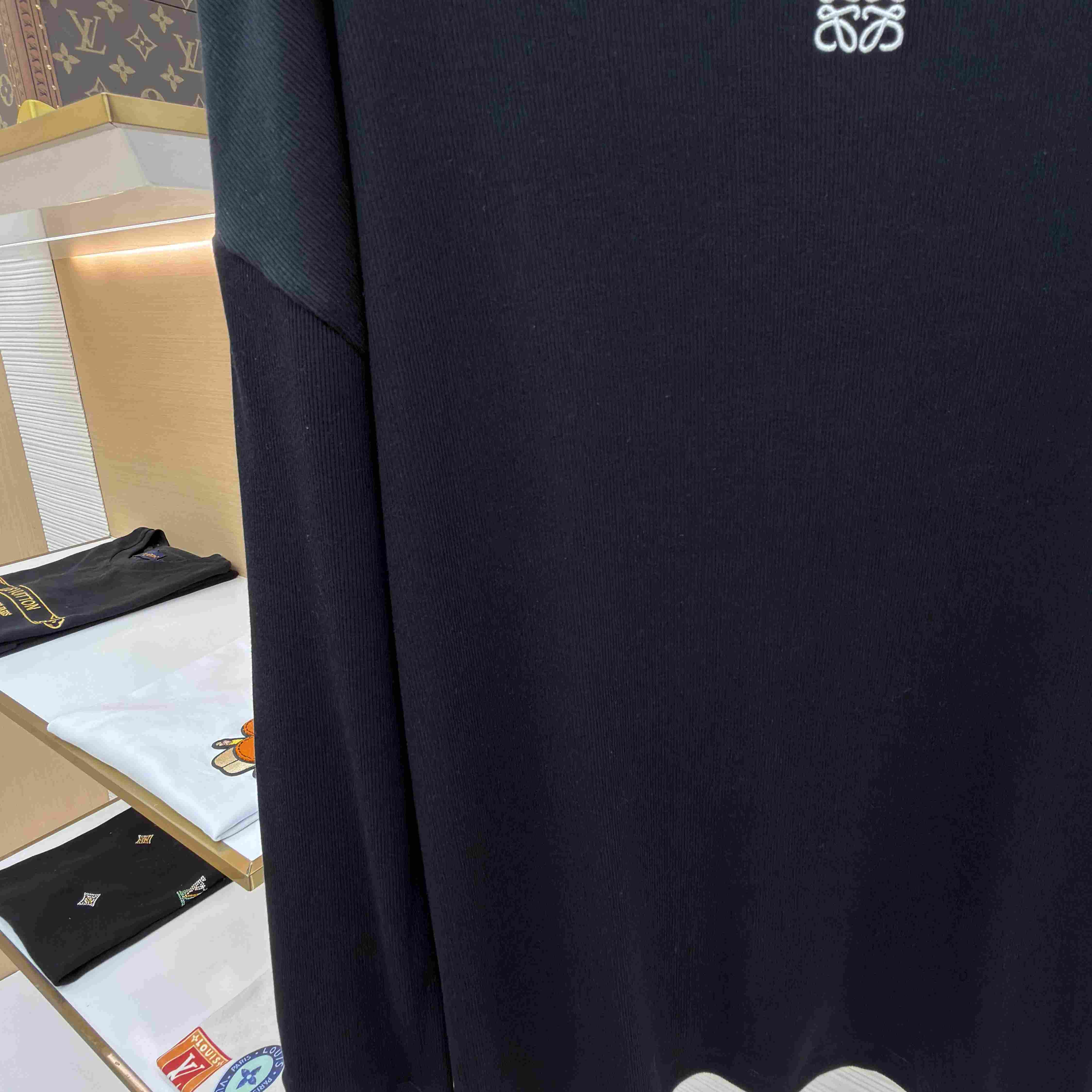 Loewe Oversized Fit Long Sleeve T-shirt In Cotton - DesignerGu