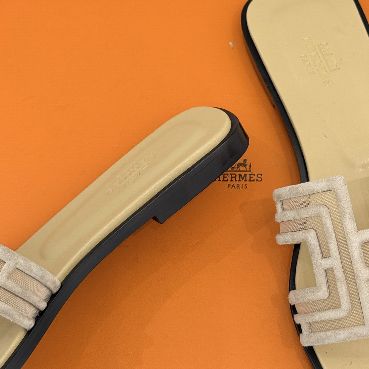 Hermes Oran Sandal - DesignerGu