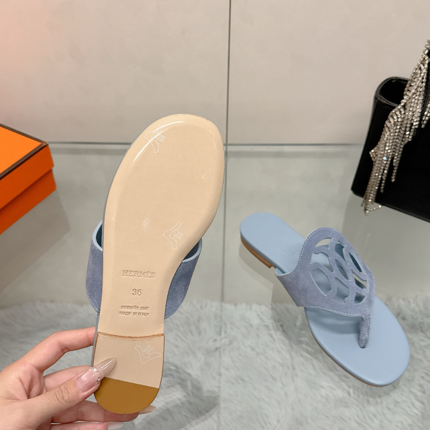 Hermes Mage Sandal - DesignerGu
