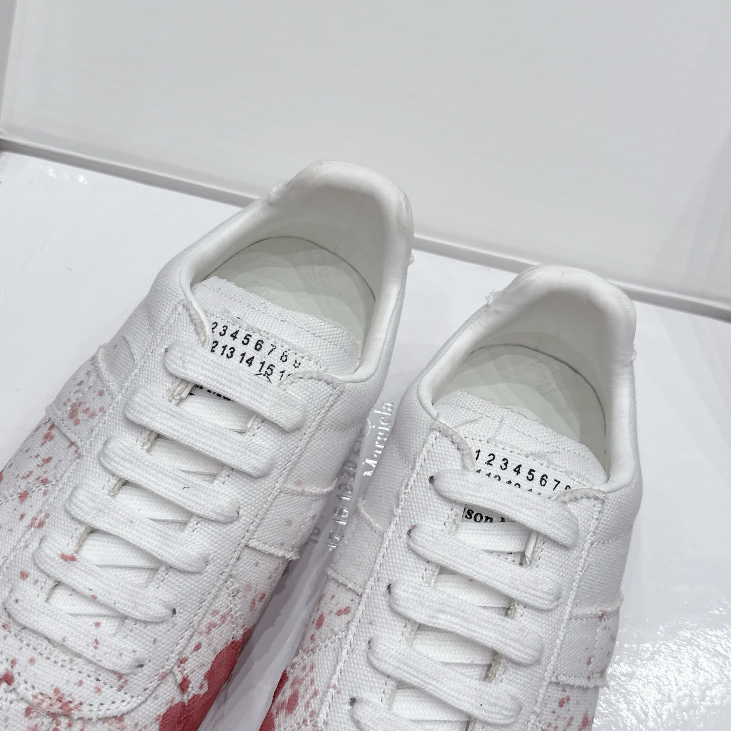 Maison Margiela  Replica Low 'Paint Splatter - White Pink' - DesignerGu