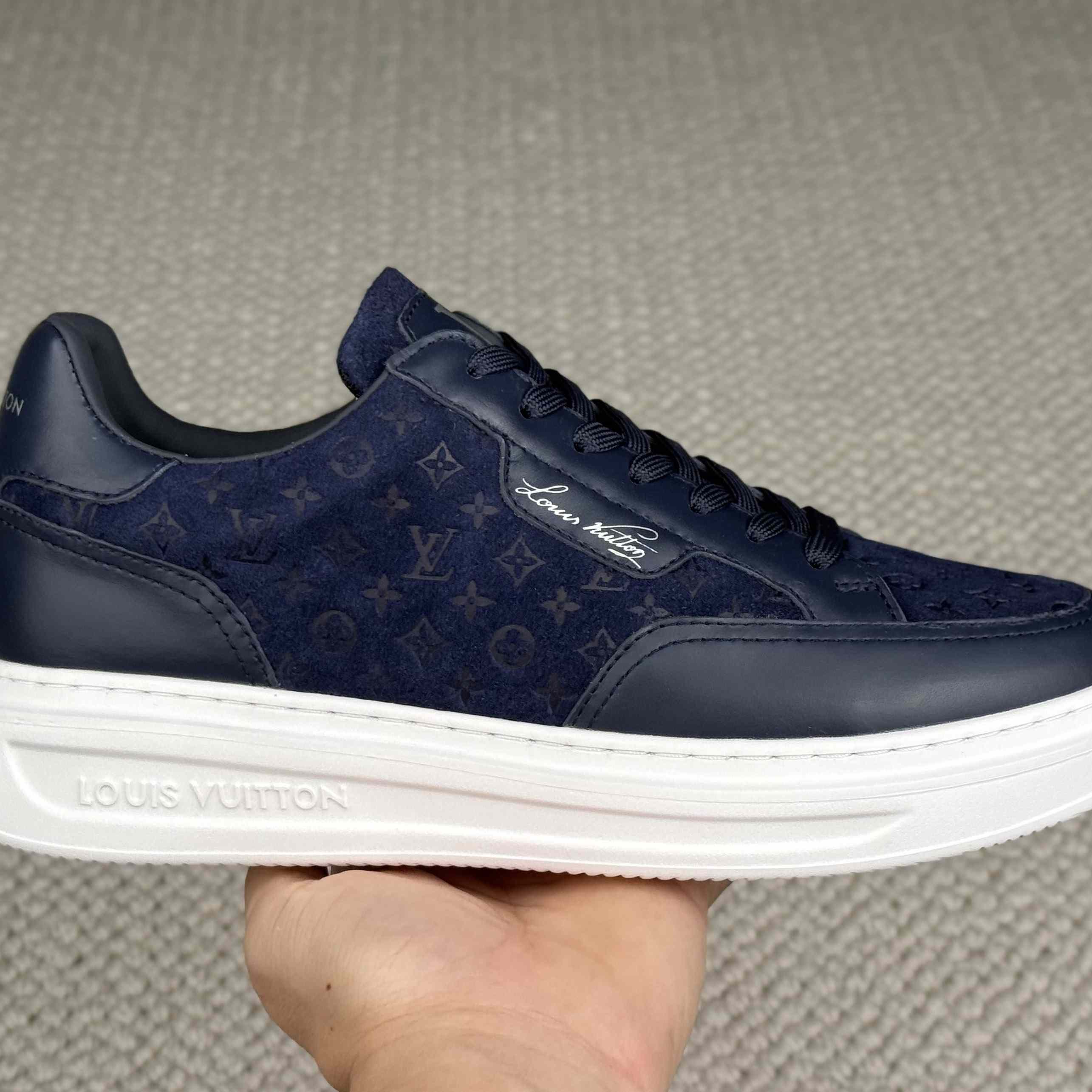 Louis Vuitton Beverly Hills Sneaker 1AKBR9 - DesignerGu