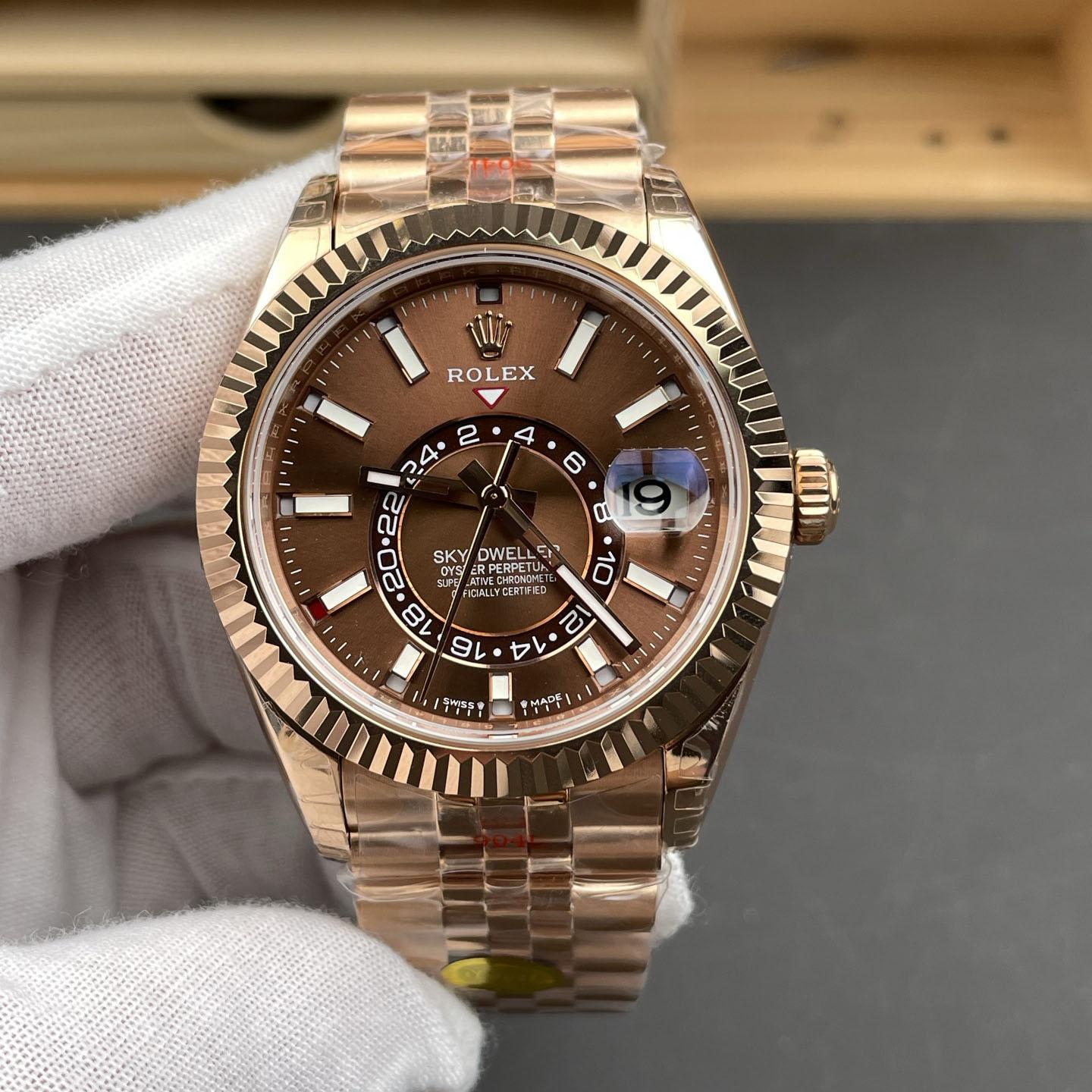 Rolex Sky-Dweller   Watch  42mm - DesignerGu