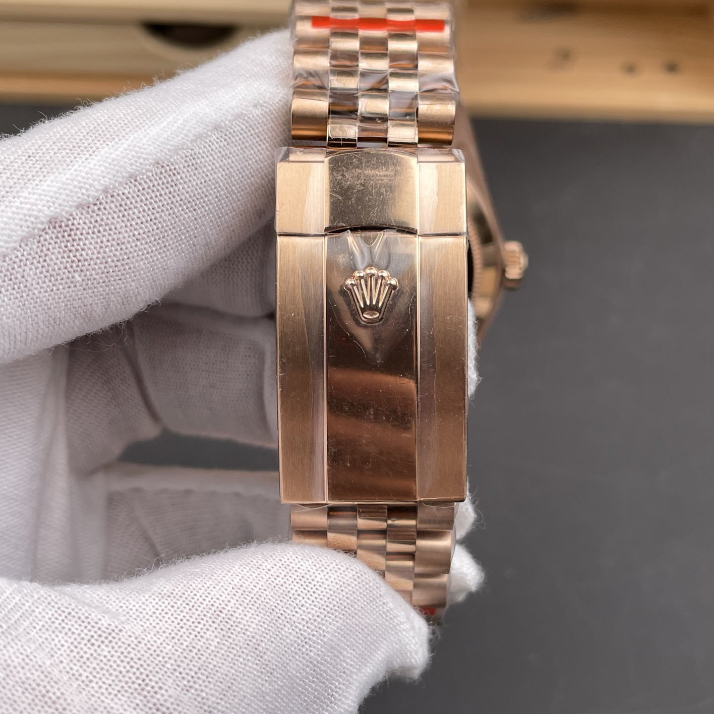 Rolex Sky-Dweller   Watch  42mm - DesignerGu